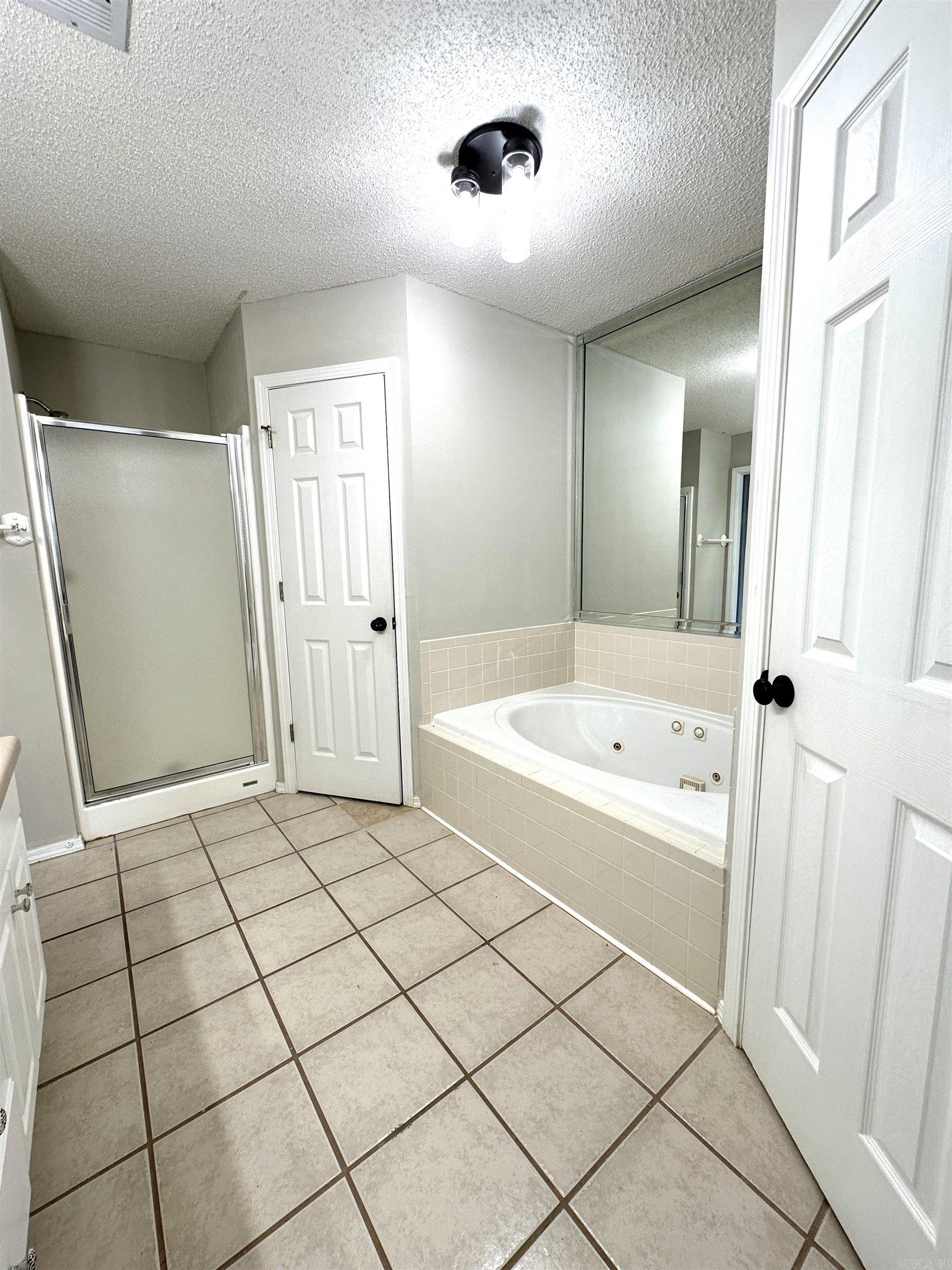 FOREST COVE - Residential