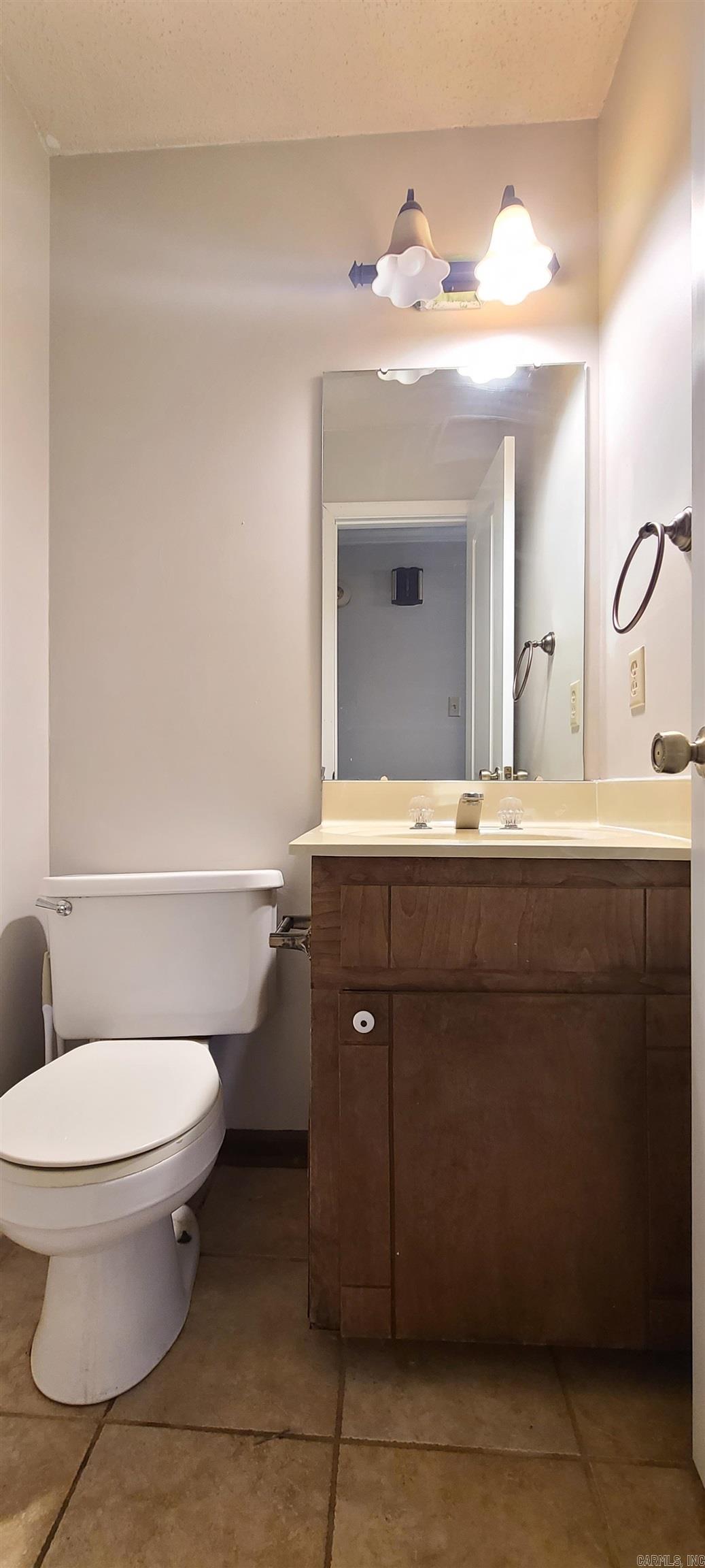 SILVER CREEK - Residential Lease