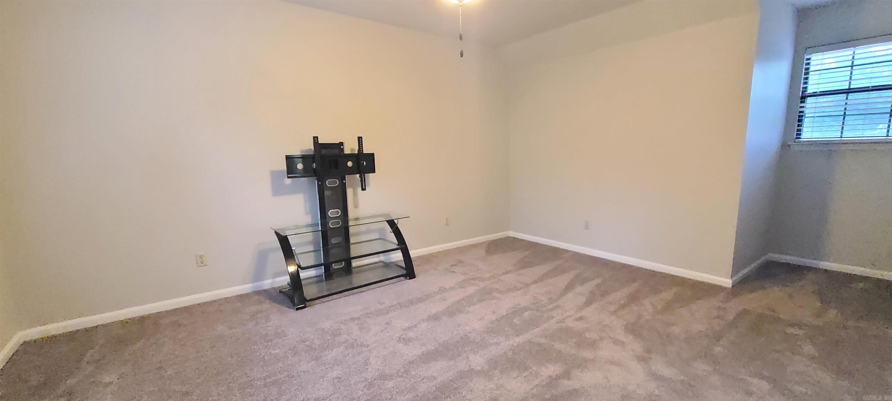 SILVER CREEK - Residential Lease