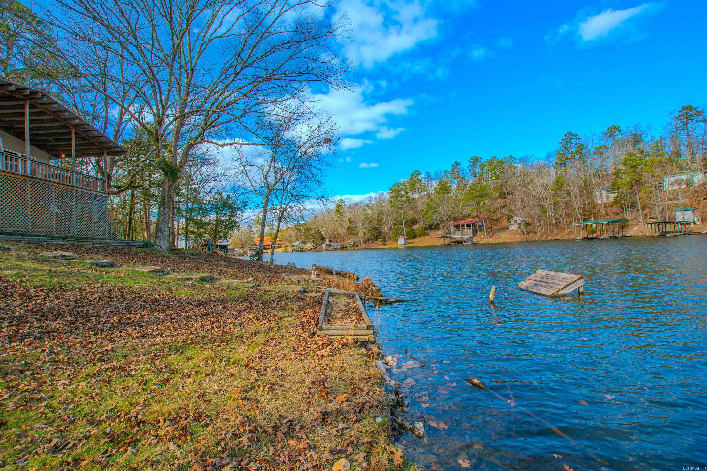 BRUSHY LAKE - Residential