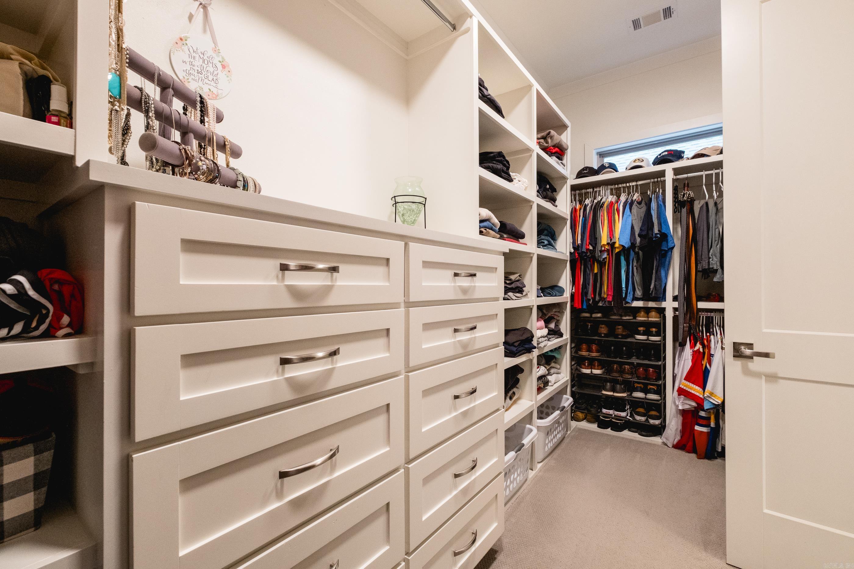 CHENAL VALLEY EPERNAY PLACE - Residential