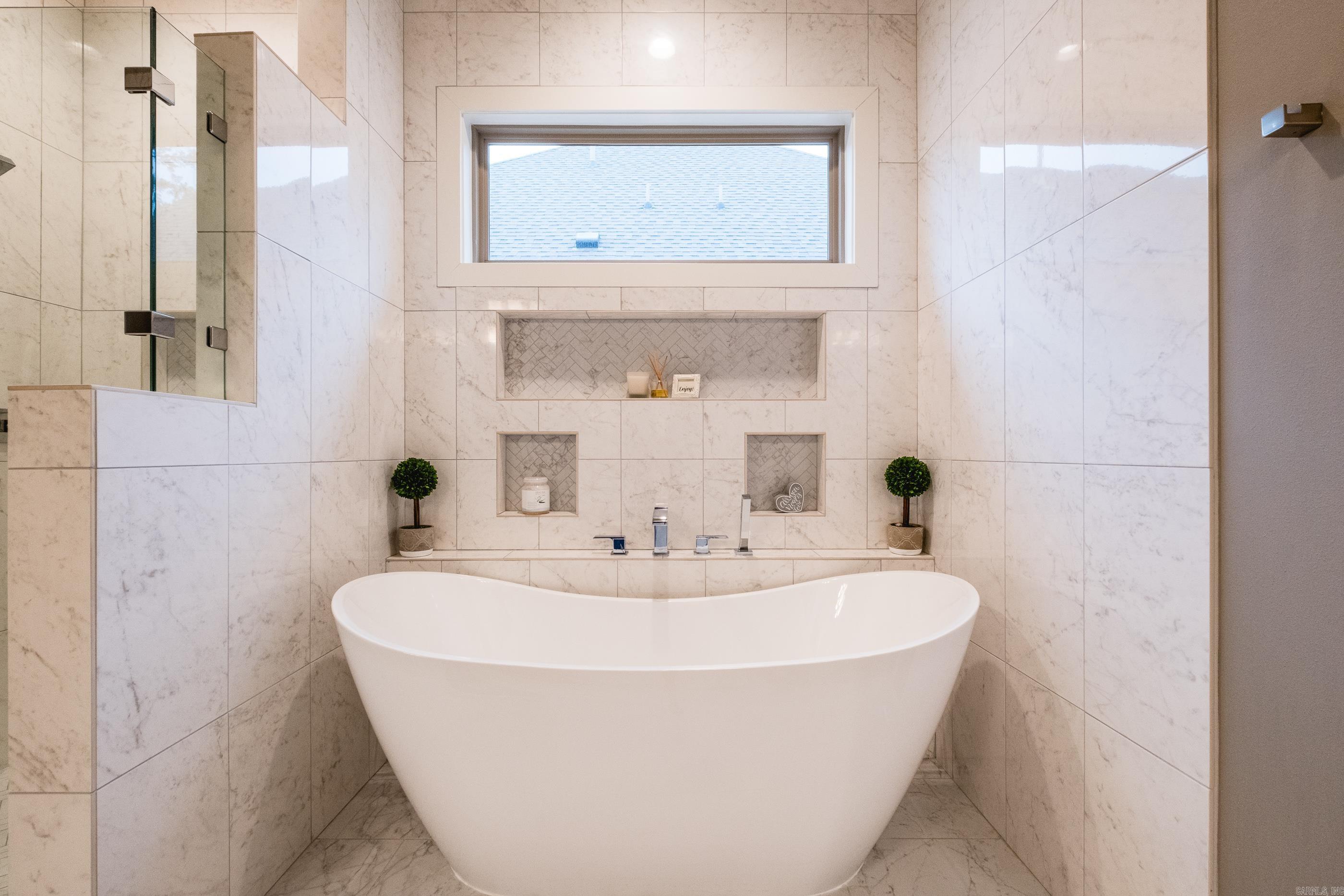 CHENAL VALLEY EPERNAY PLACE - Residential