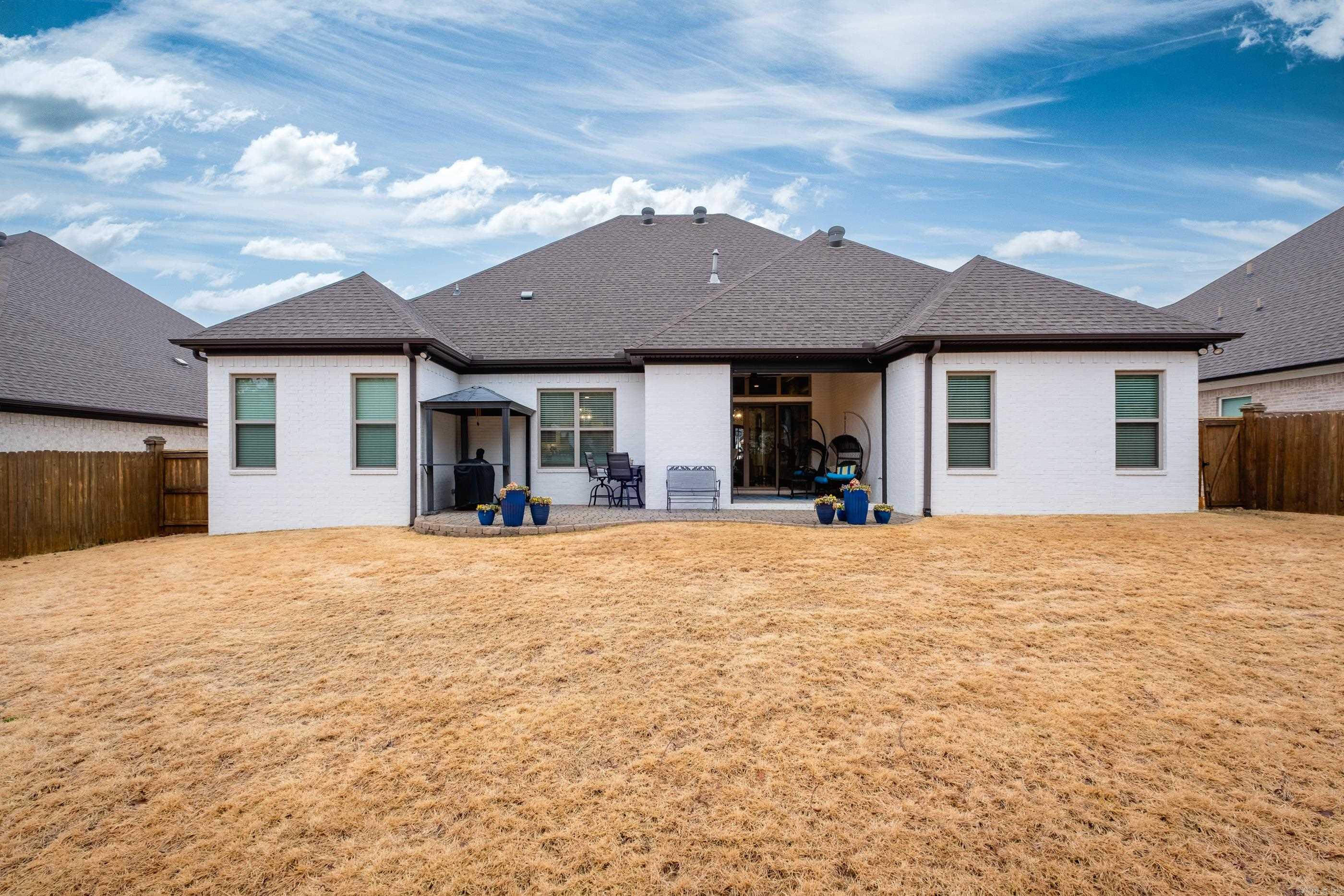 CHENAL VALLEY EPERNAY PLACE - Residential