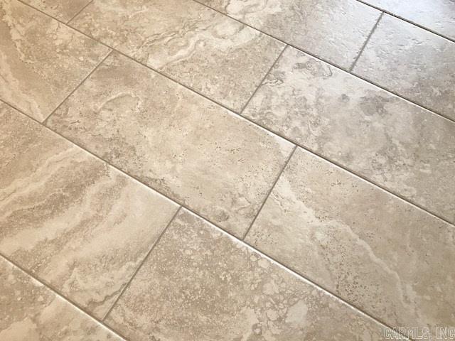 MAUMELLE VALLEY ESTATES - Residential