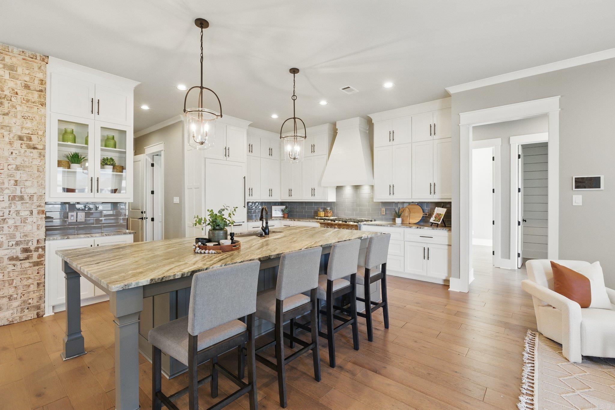 WEST LAKE VILLAGE - Residential