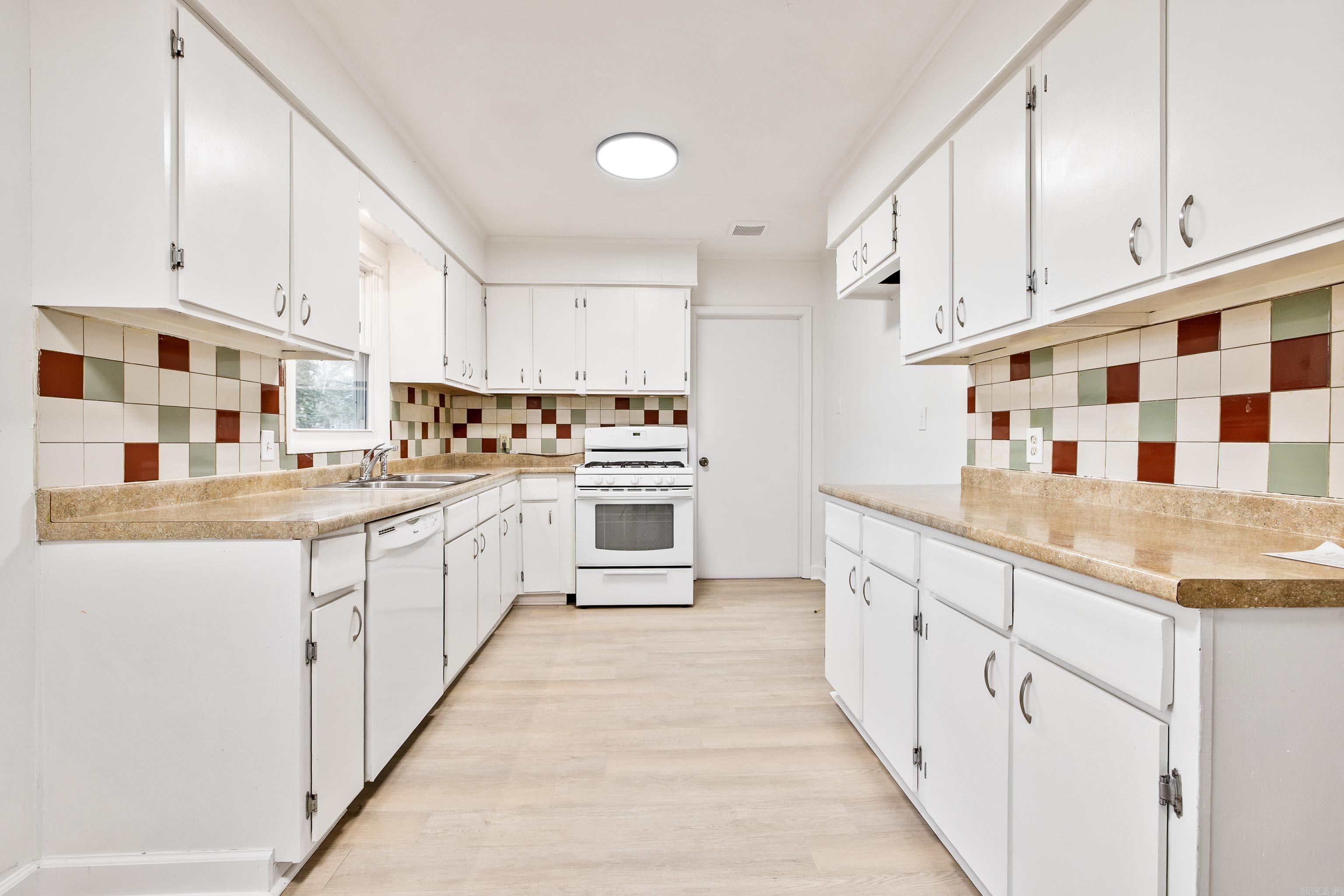 Troutt - Residential