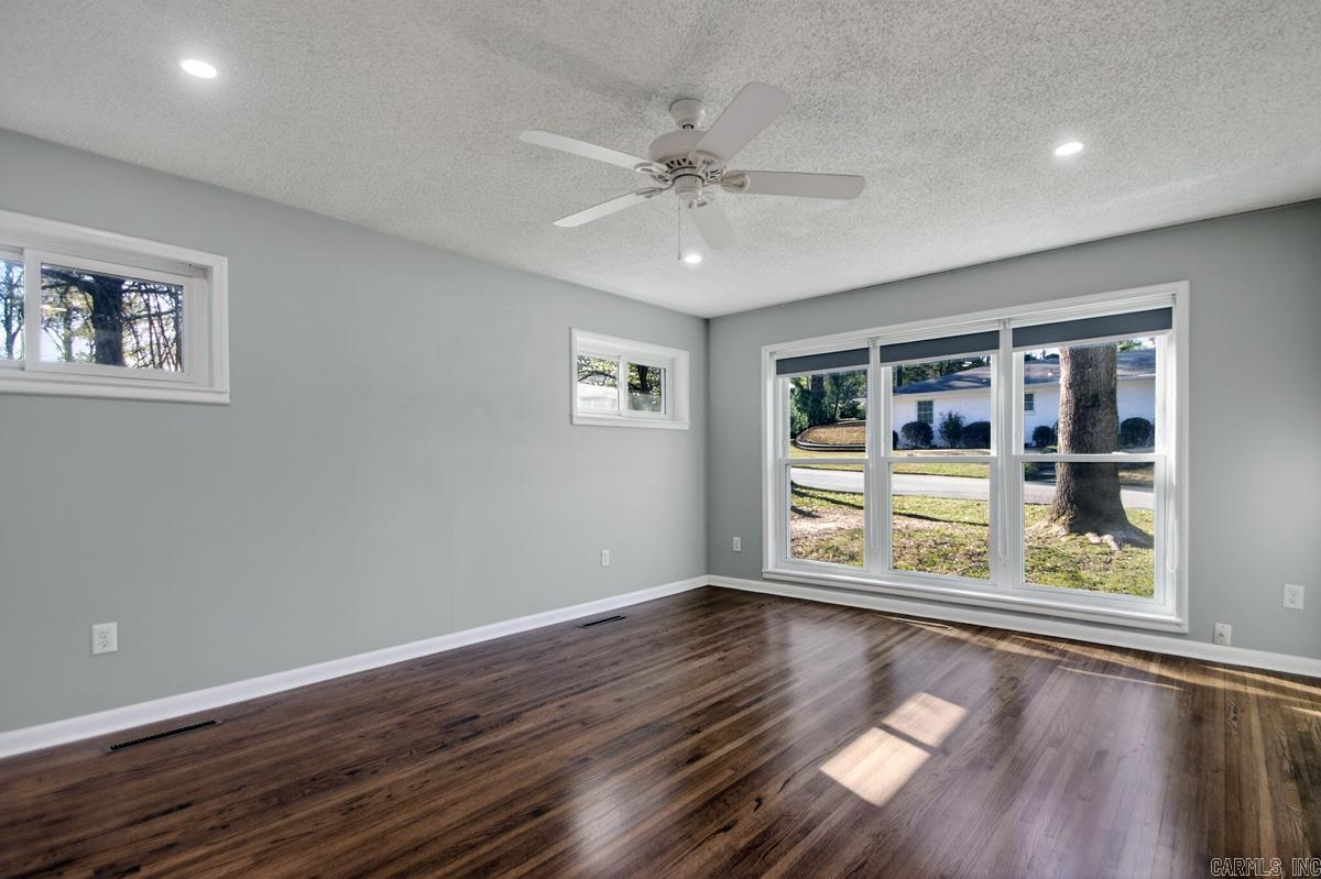 Jussha - Residential