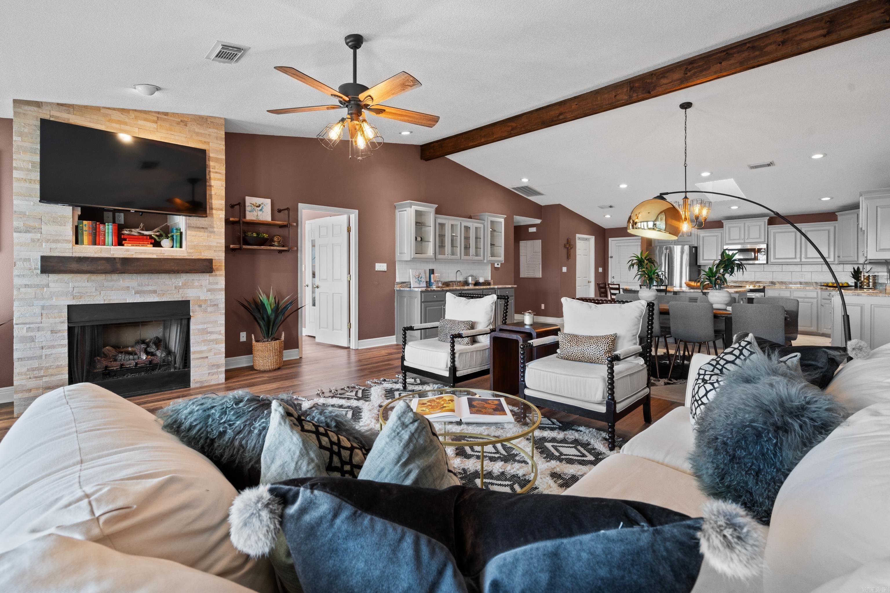 WATERS EDGE HPR - Residential