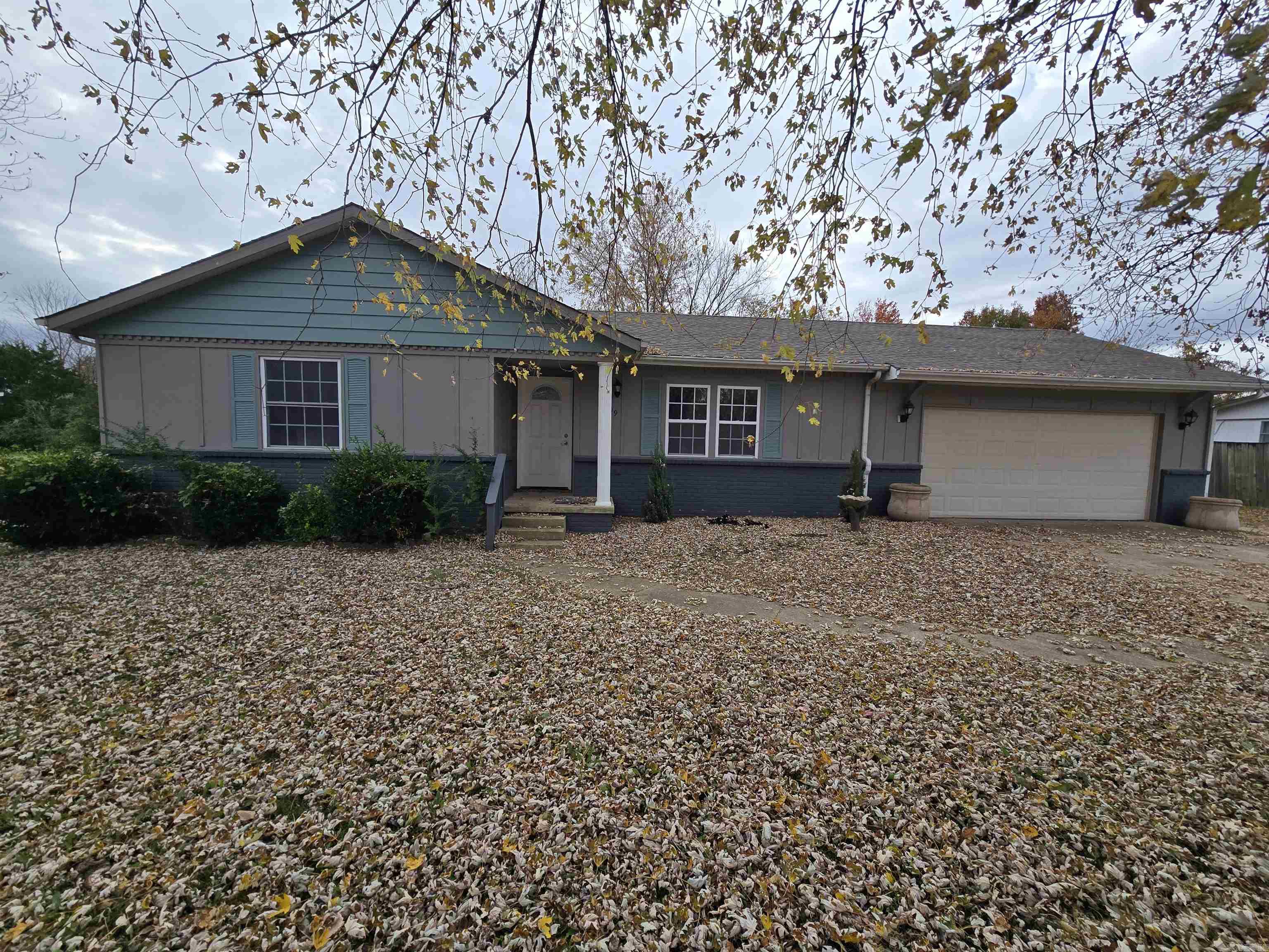 BECKER GREGG MEADOWS - Residential