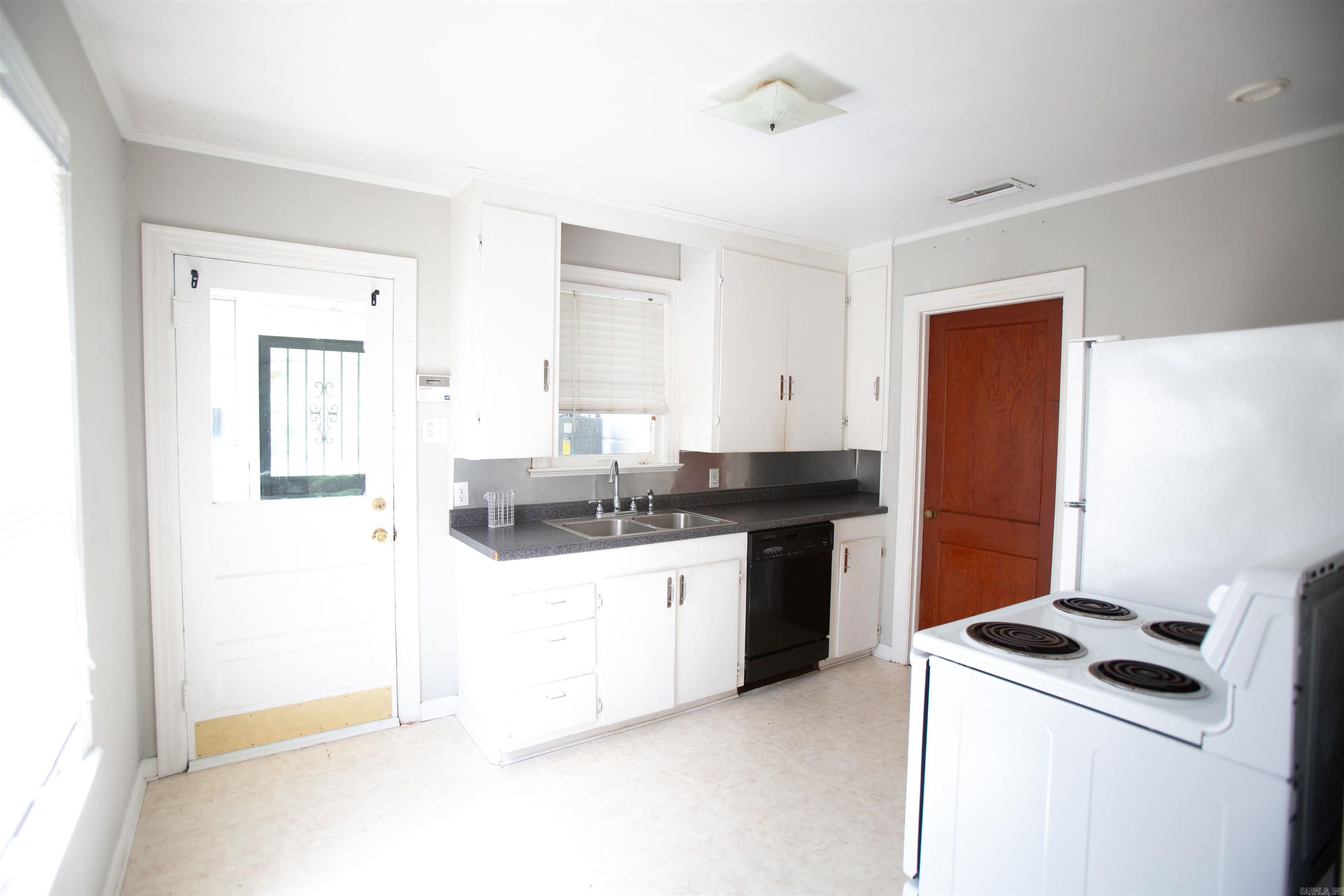 Pfeifer - Residential Lease