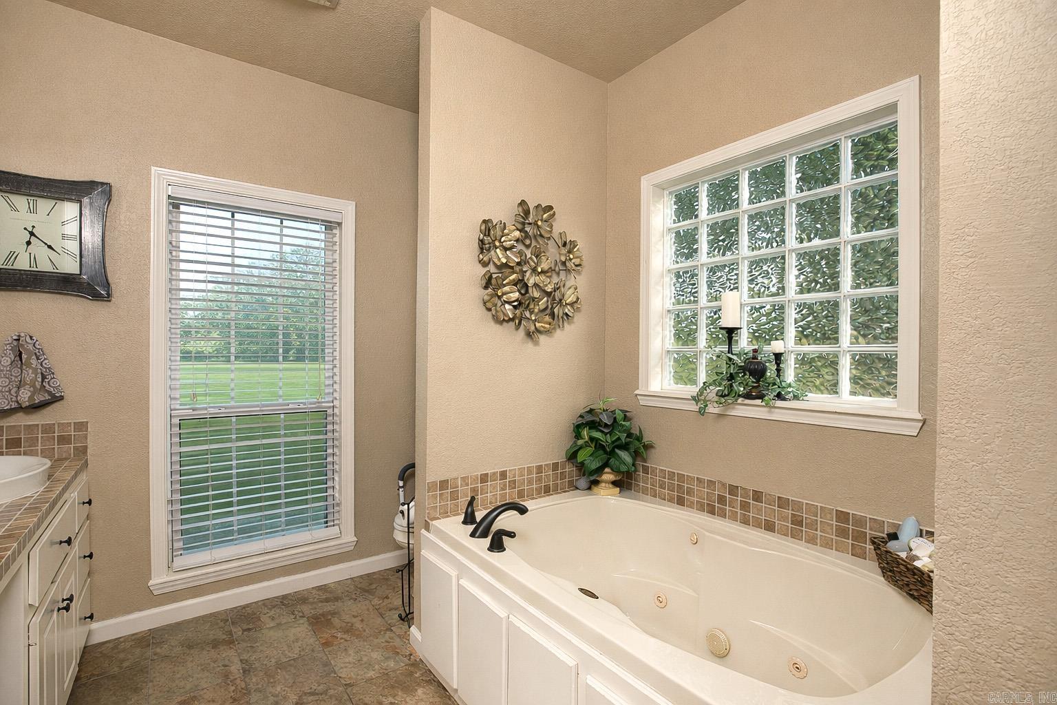 DIAMONDHEAD BLOCK J - Residential