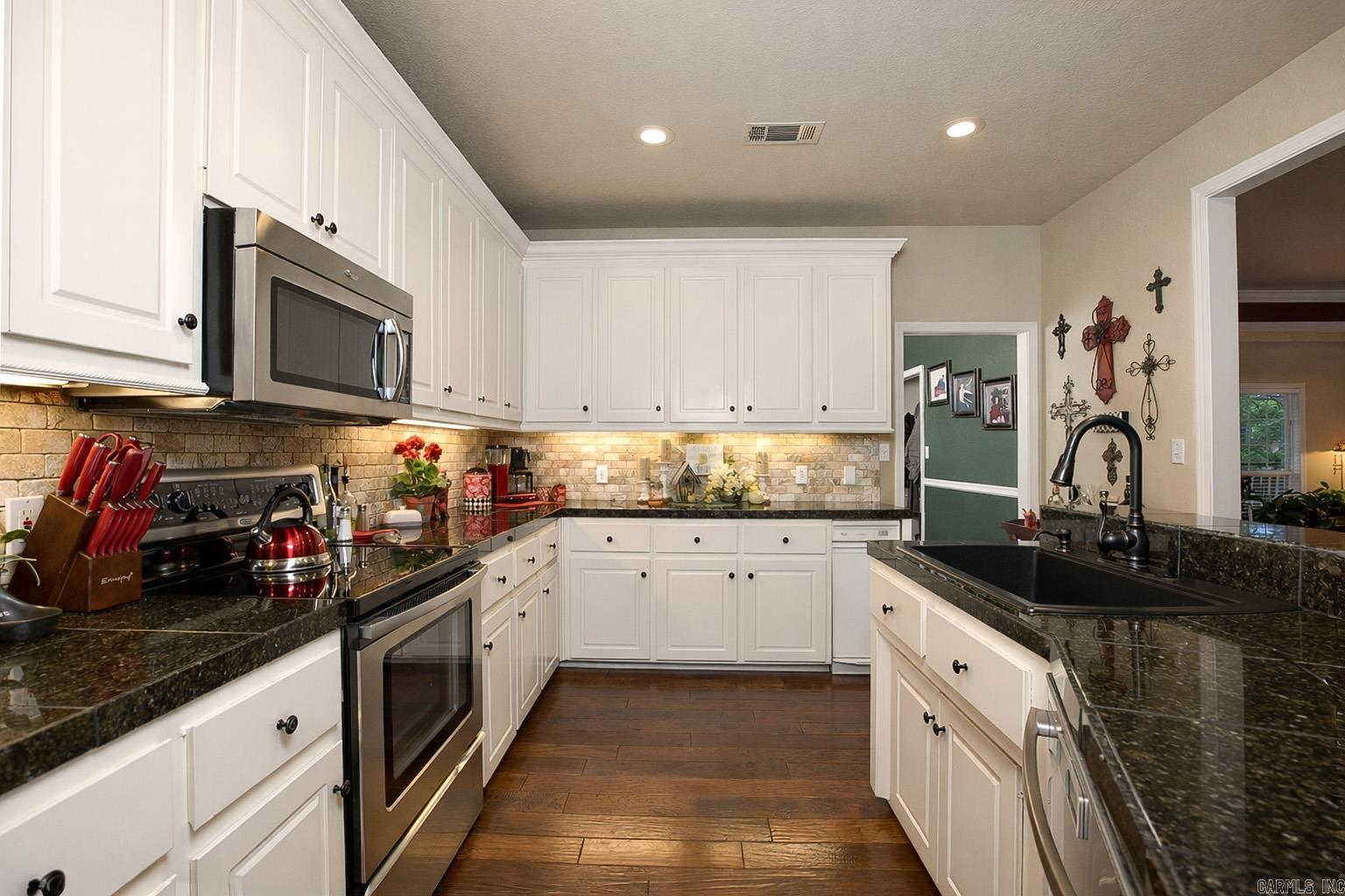 DIAMONDHEAD BLOCK J - Residential