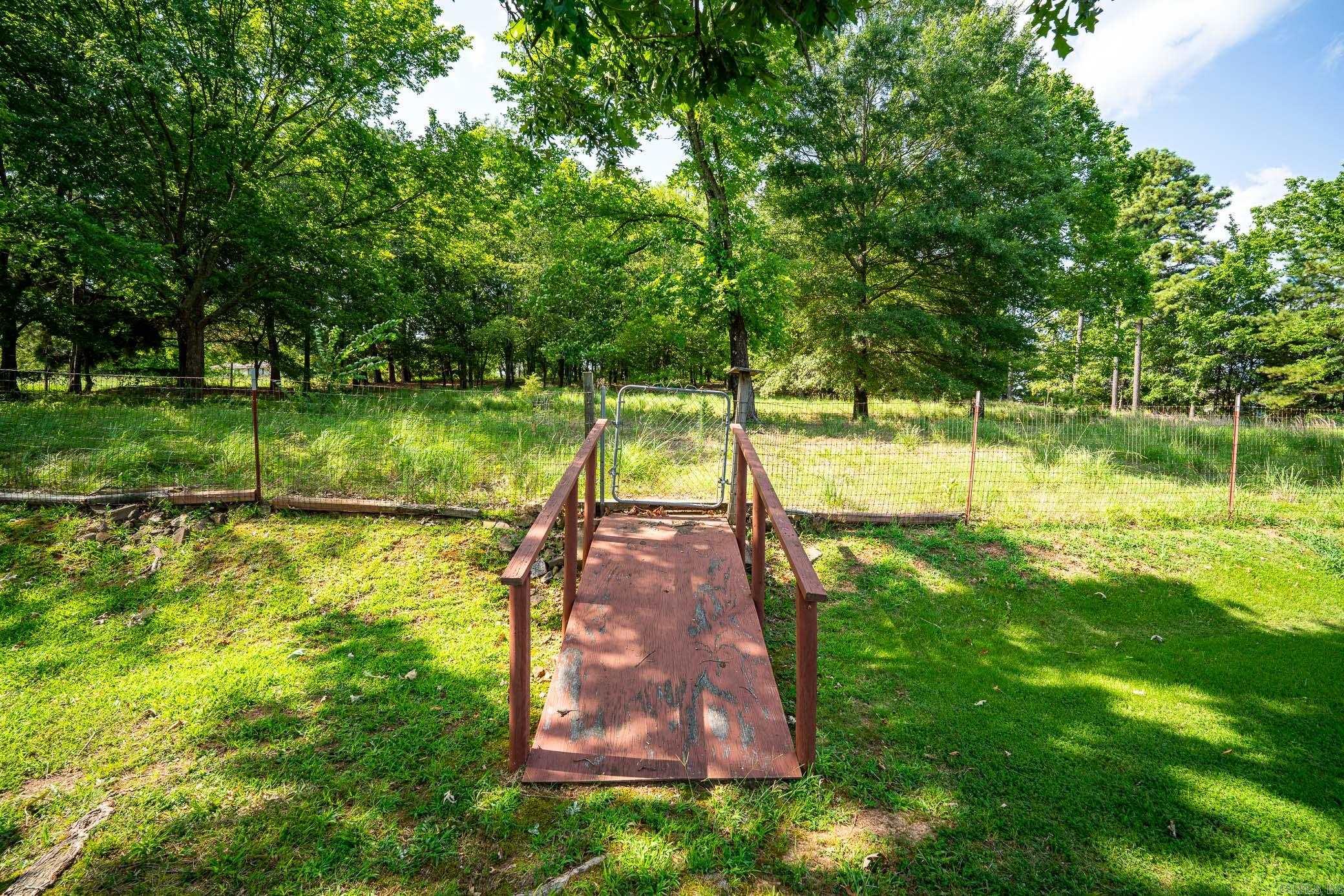 Metes & Bounds - Commercial Sale