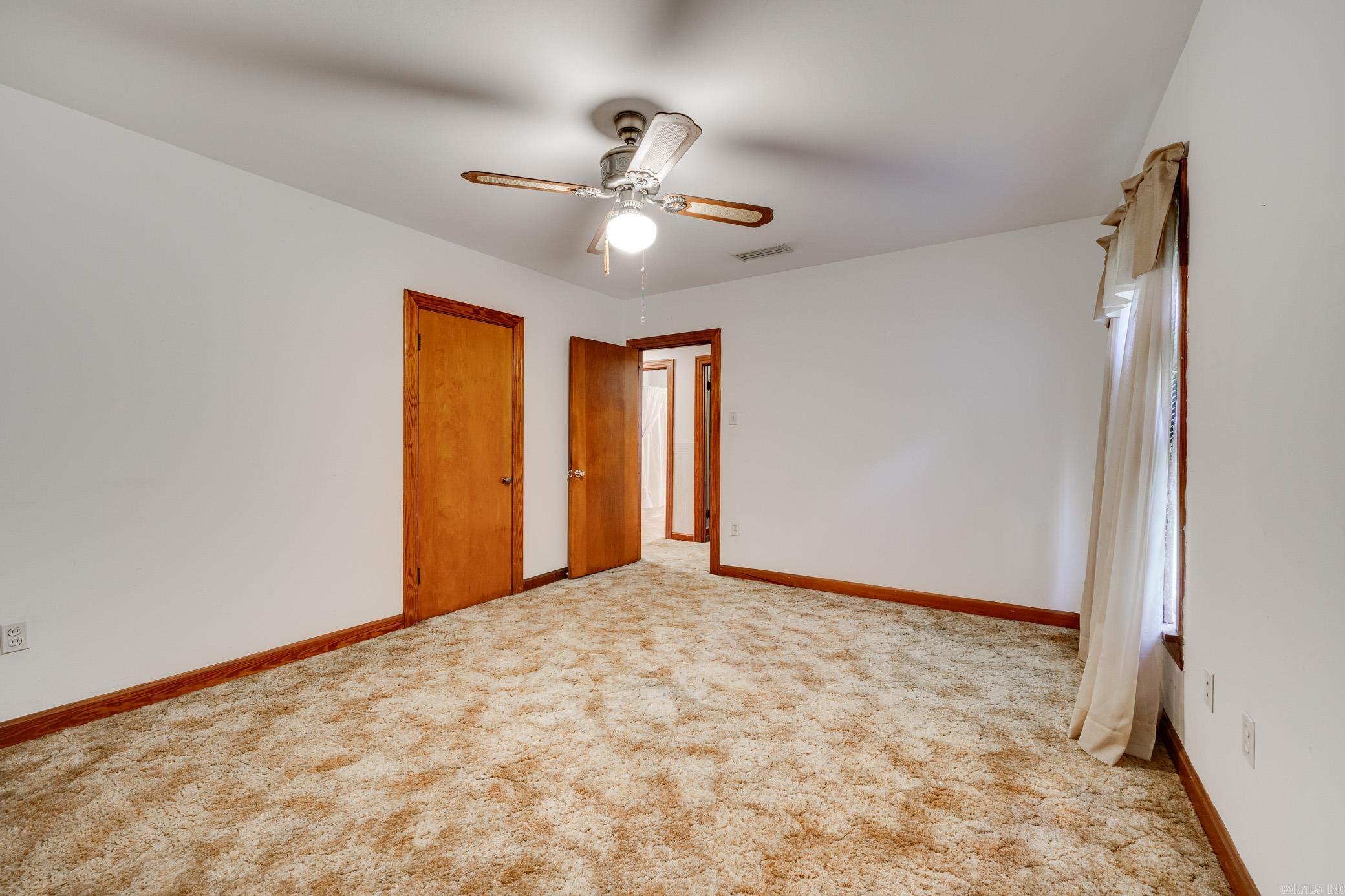Metes & Bounds - Commercial Sale