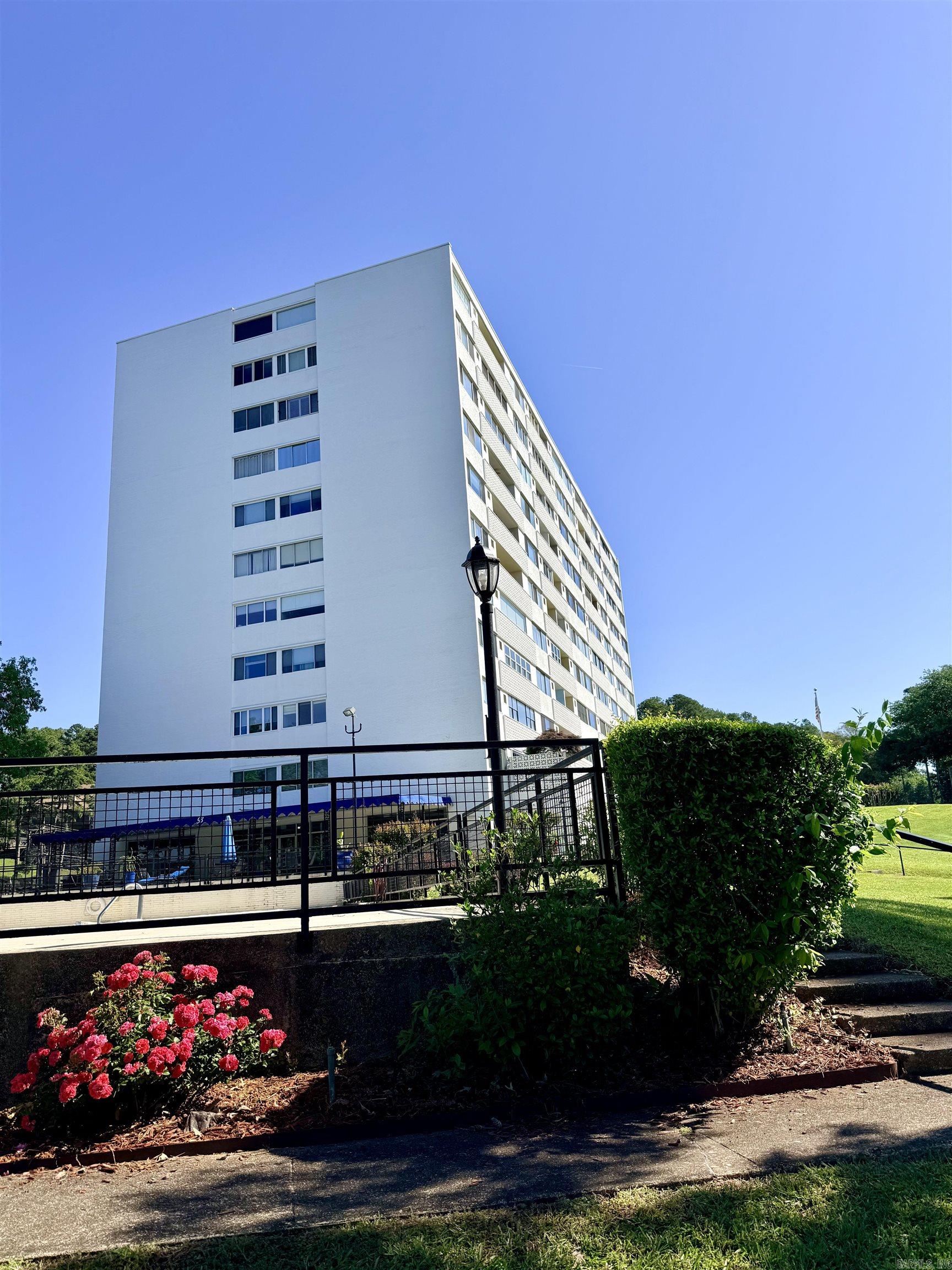 BEACON MANOR HPR - Residential