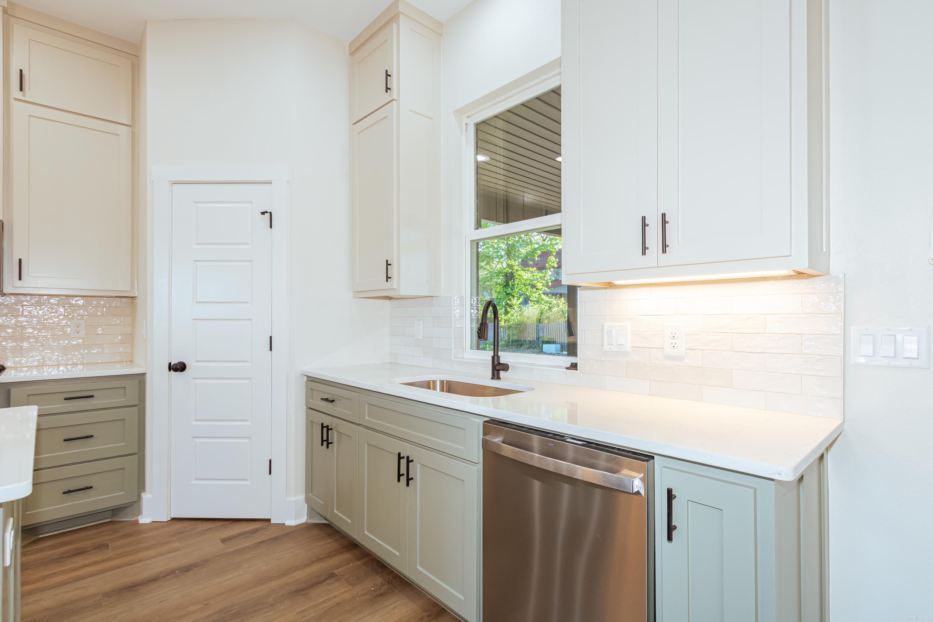 KNOTTING HILL - Residential