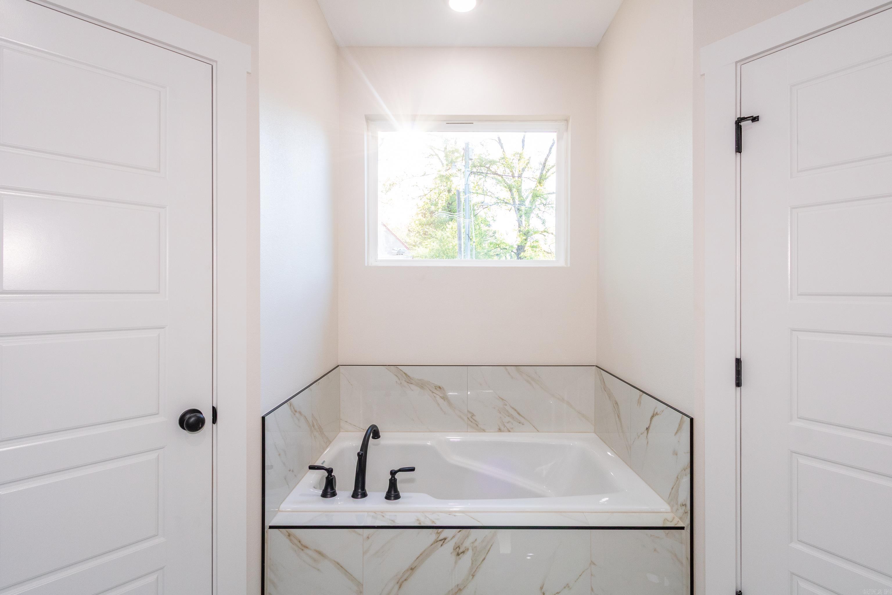 KNOTTING HILL - Residential