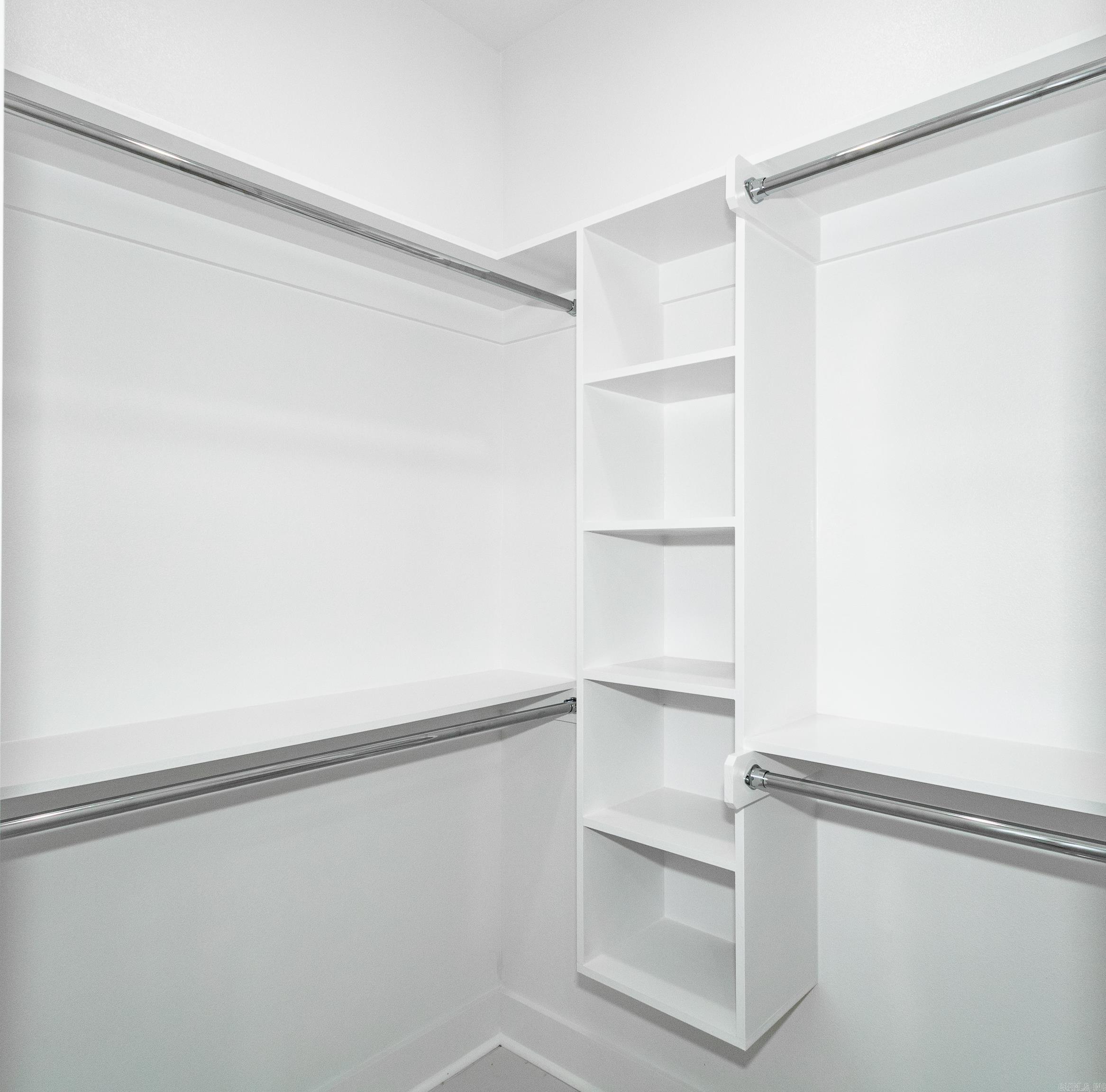 KNOTTING HILL - Residential