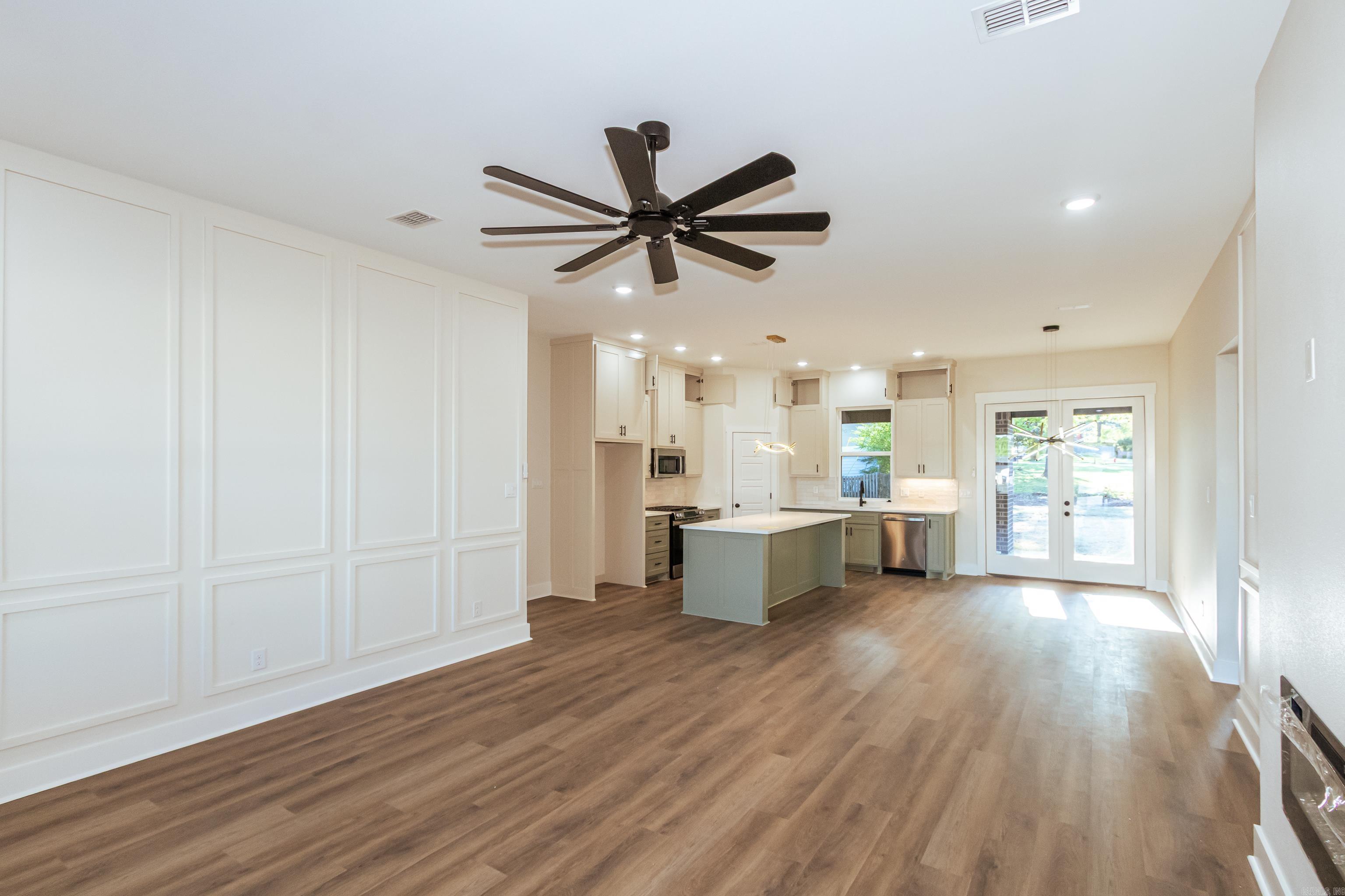 KNOTTING HILL - Residential