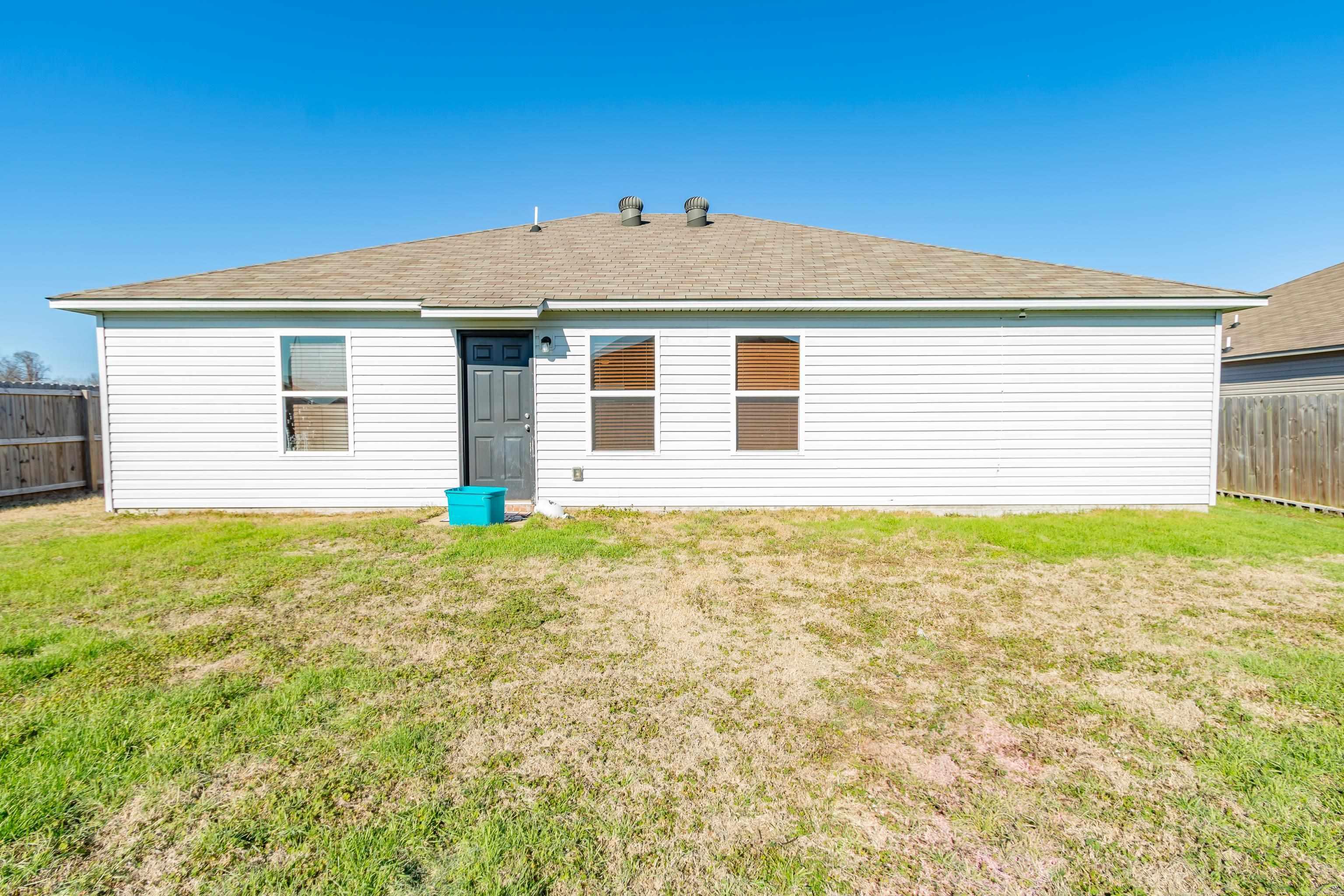 FAULKNER CROSSING - Residential