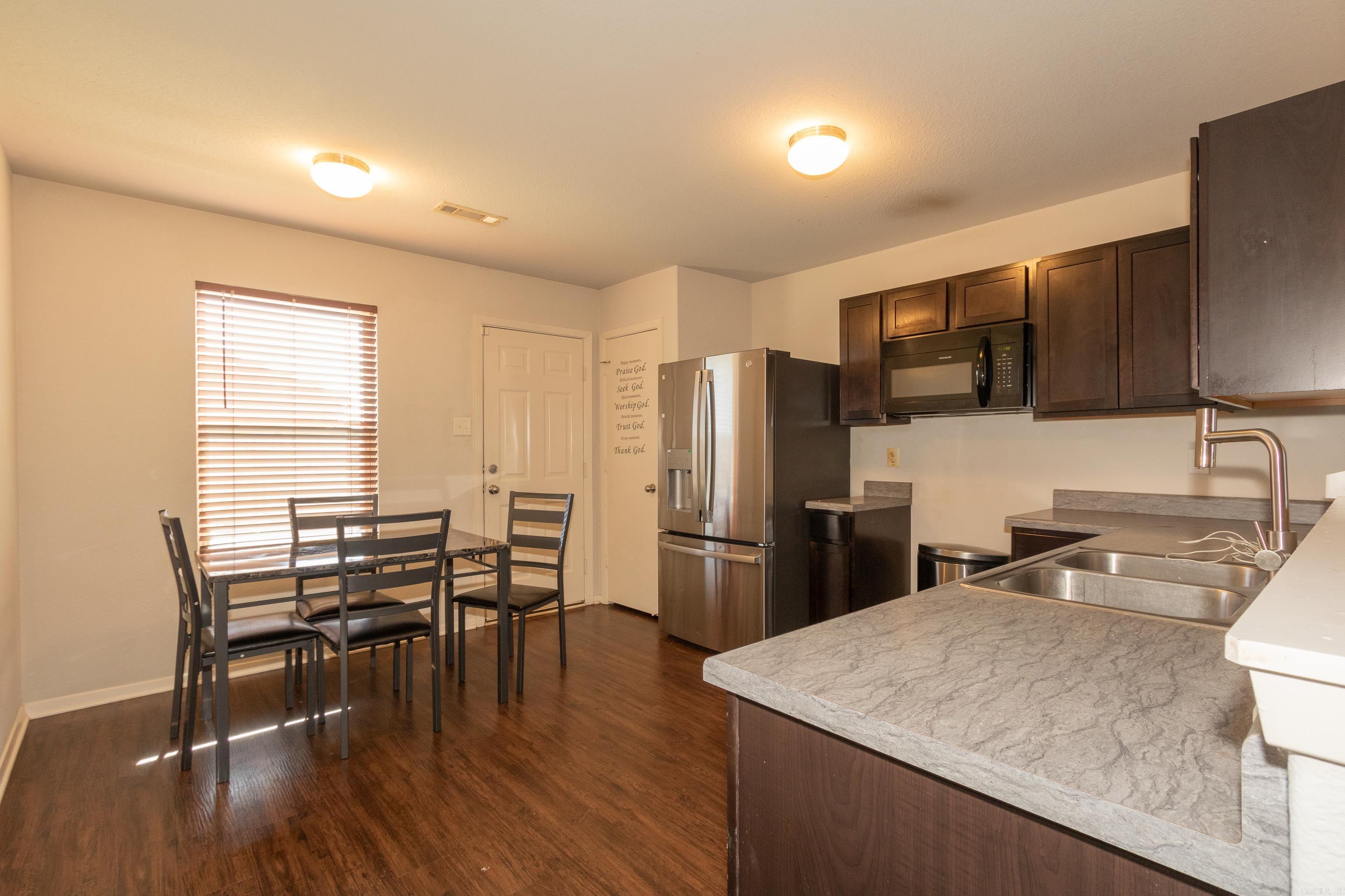 FAULKNER CROSSING - Residential