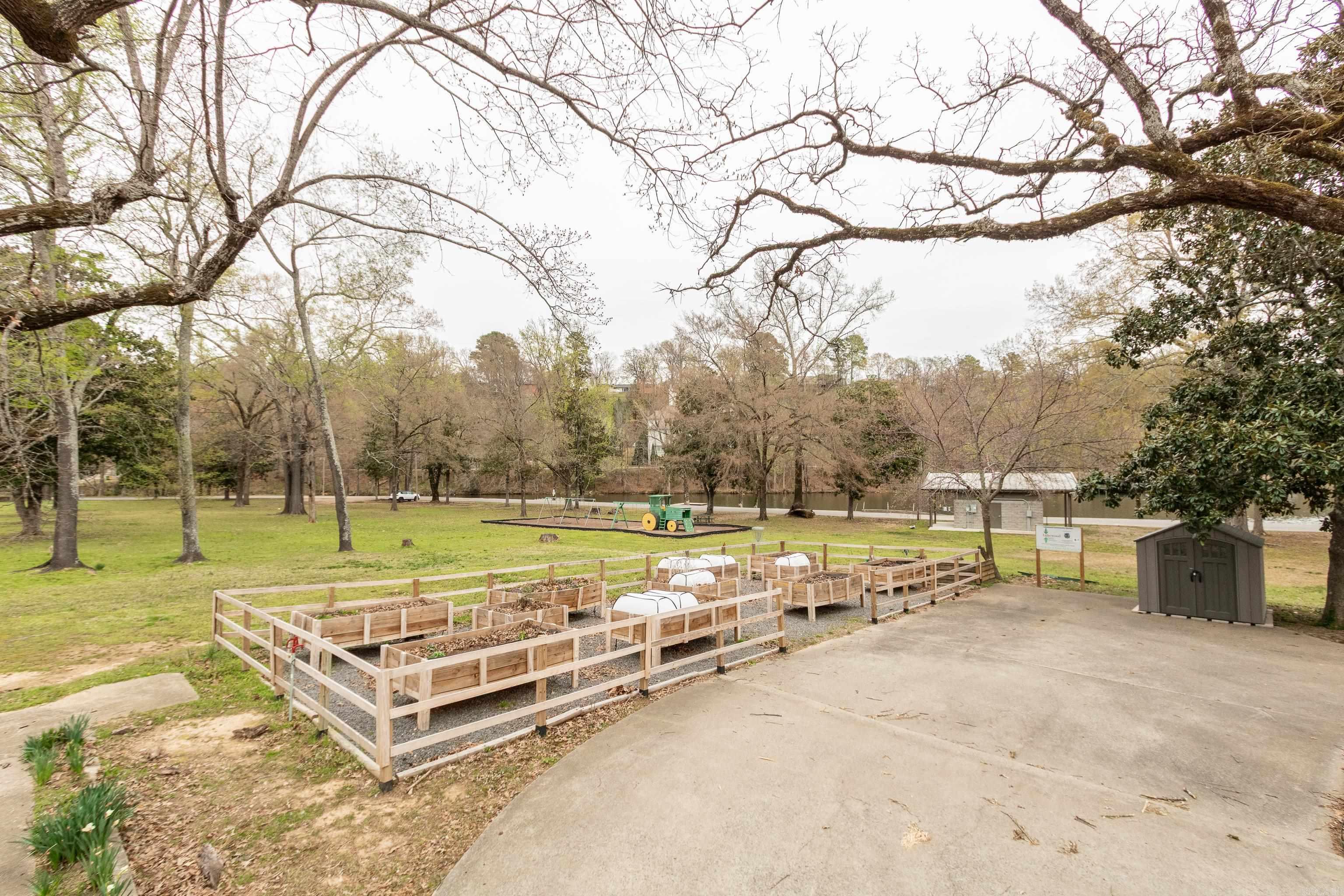 PARK HILL - Residential