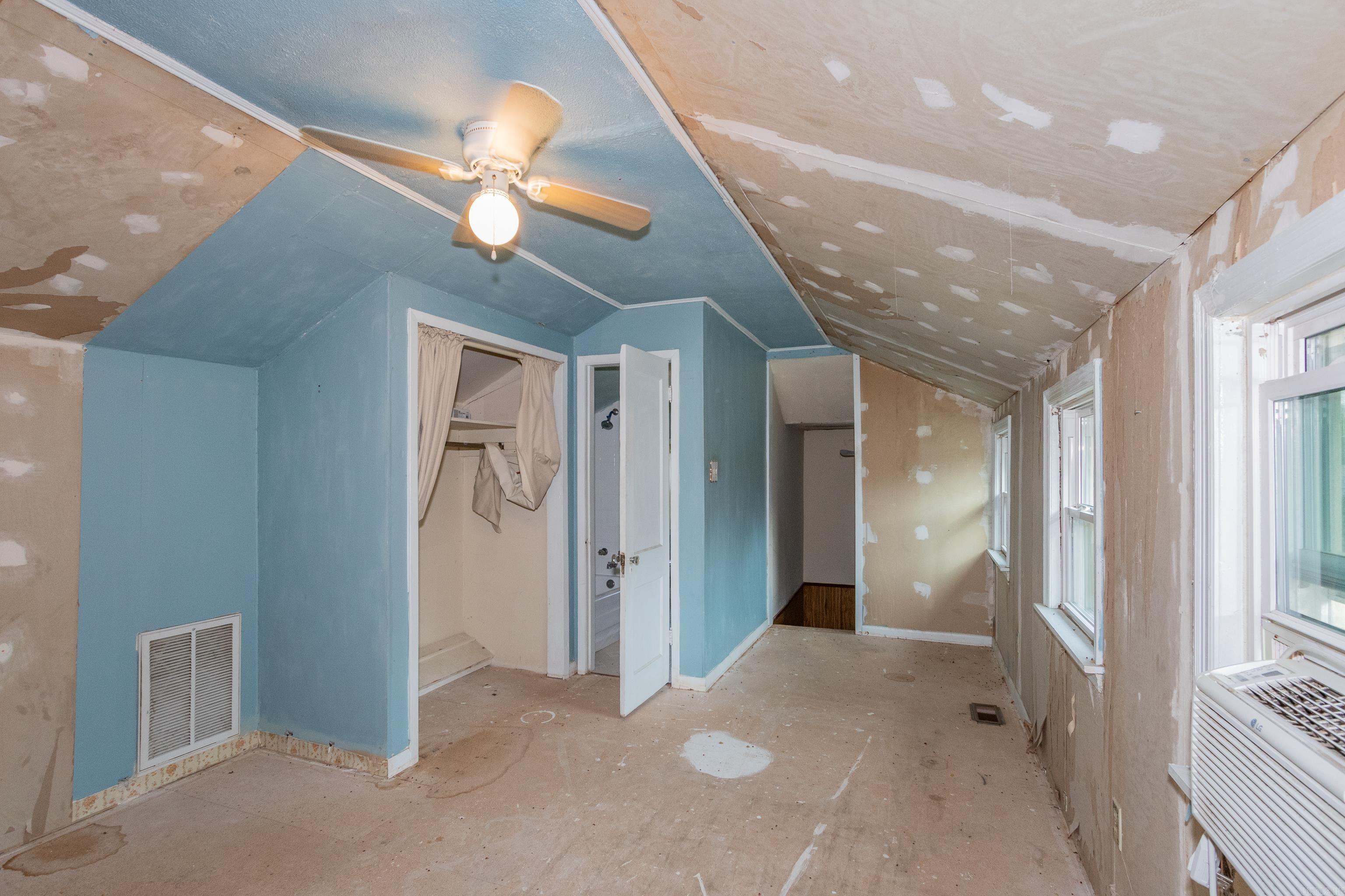 PARK HILL - Residential