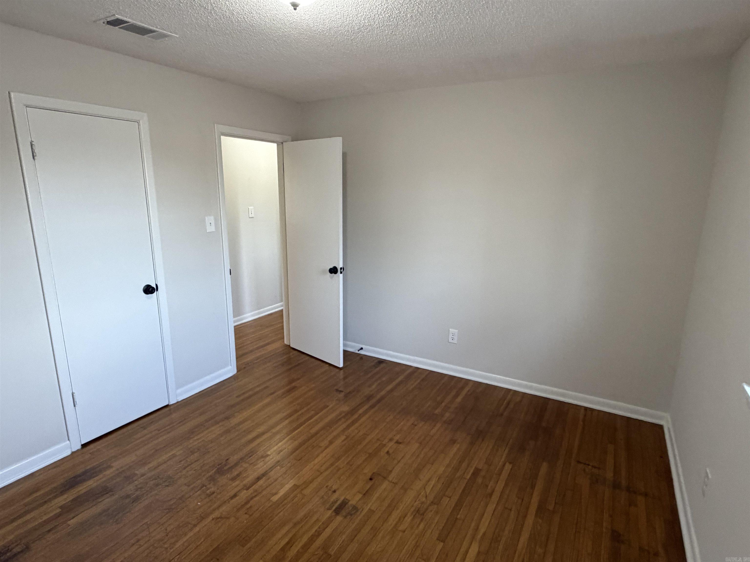 Not in Subdivision - Residential Lease