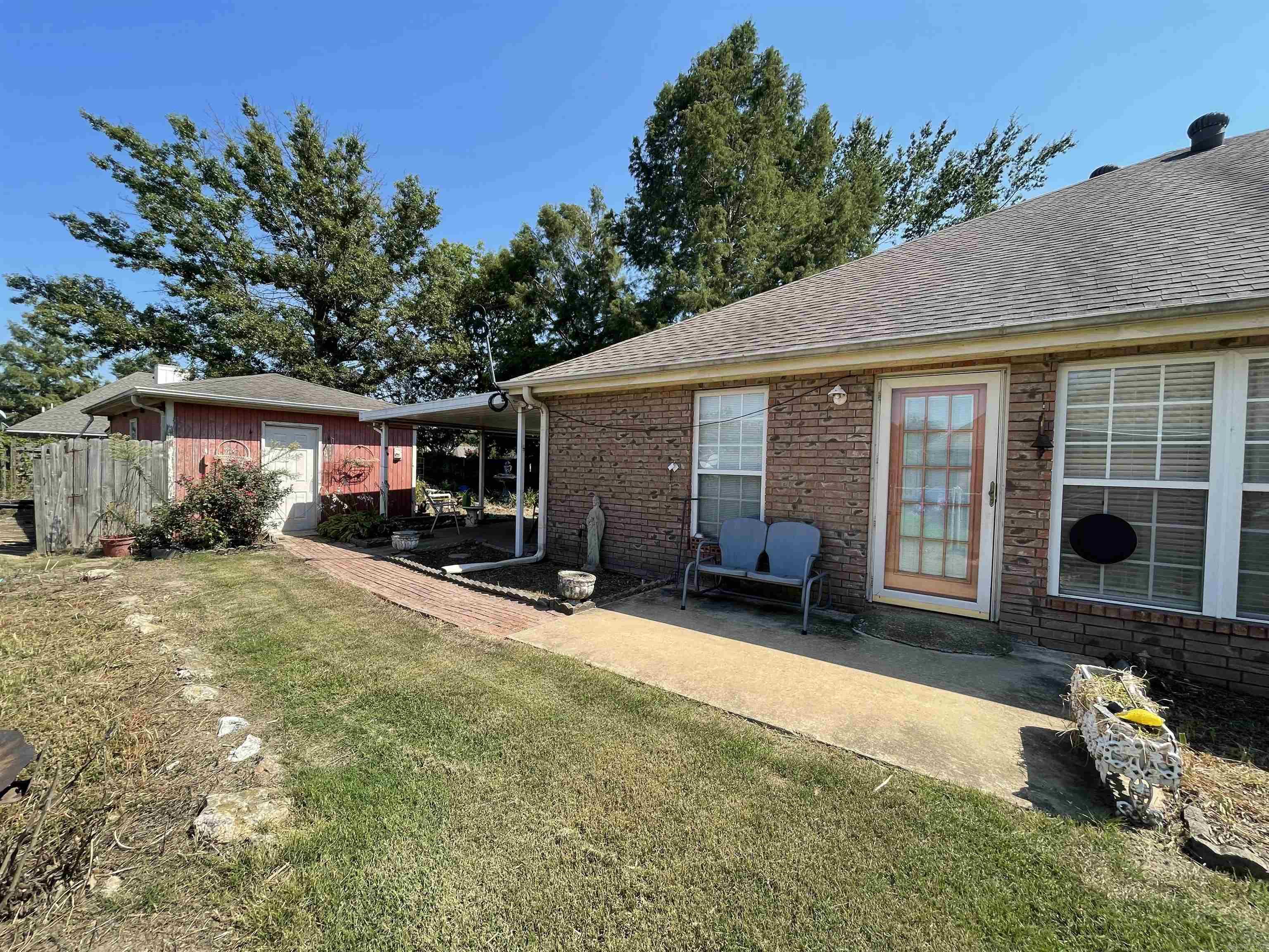 GARDEN TERRACE - Residential