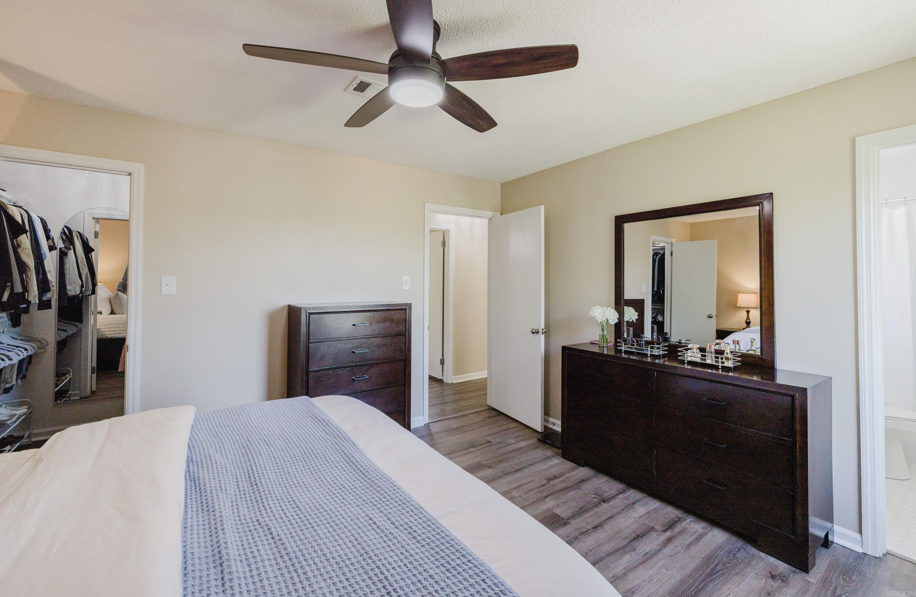 PLEASANT FOREST - Residential