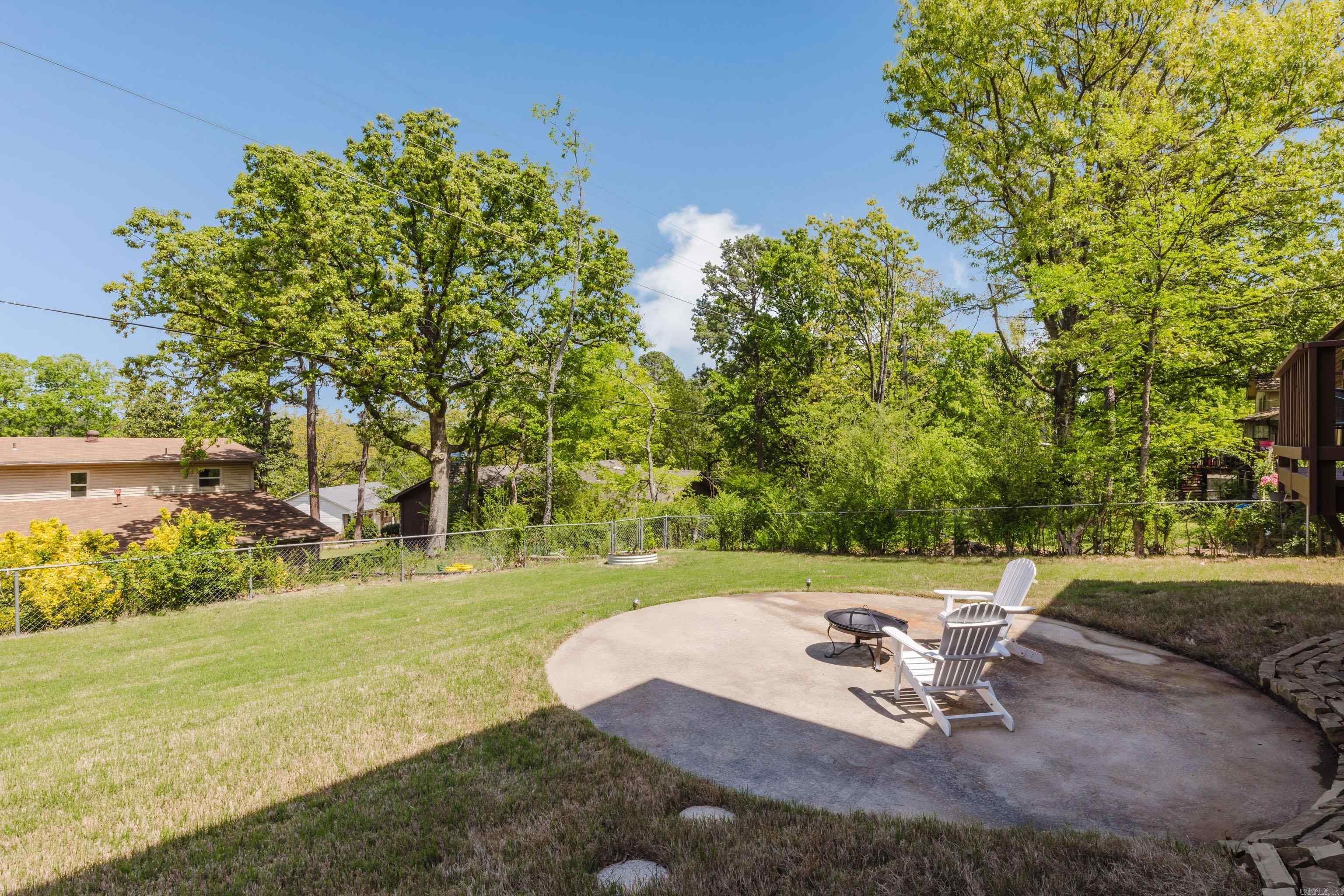 PLEASANT FOREST - Residential