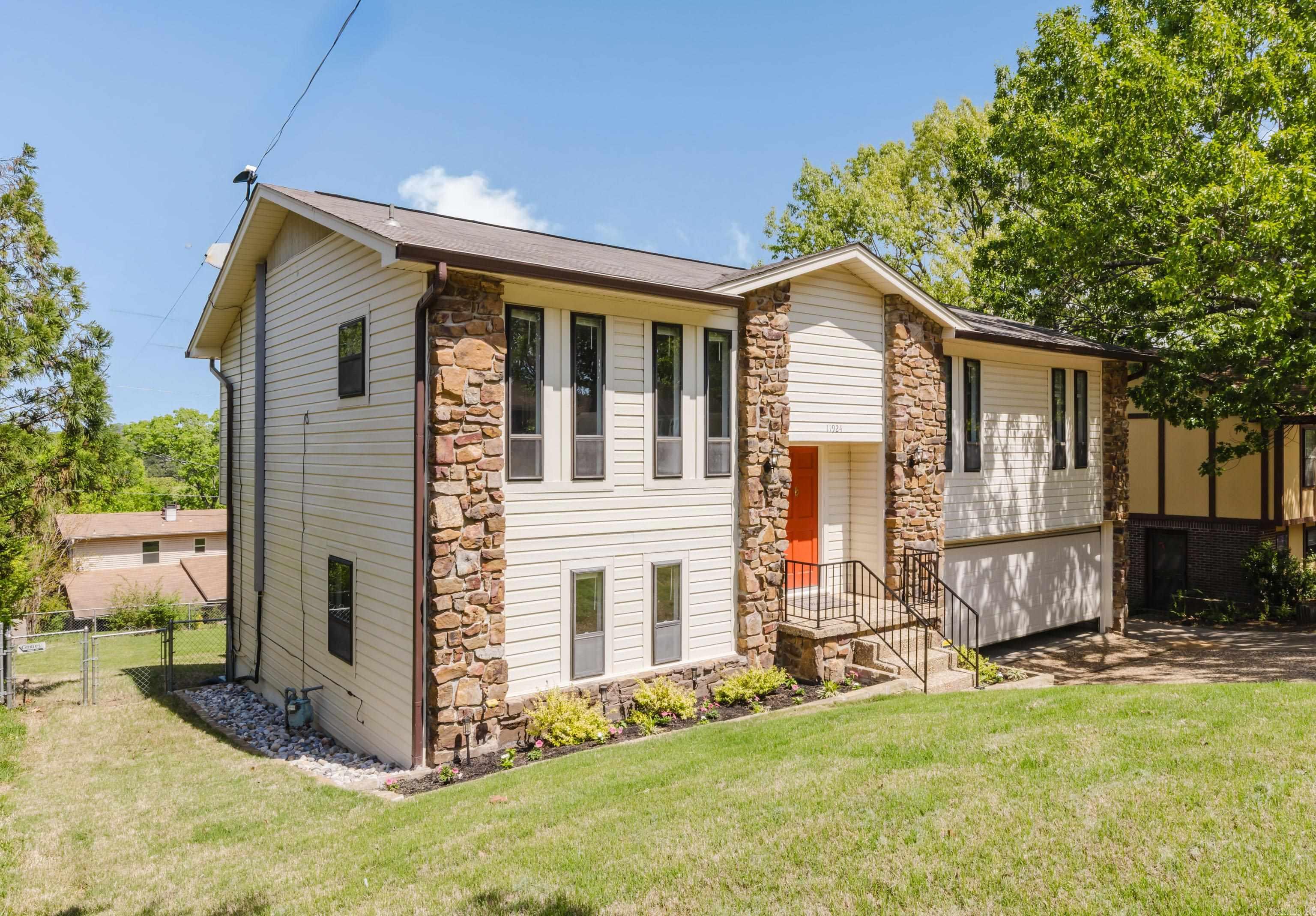 PLEASANT FOREST - Residential