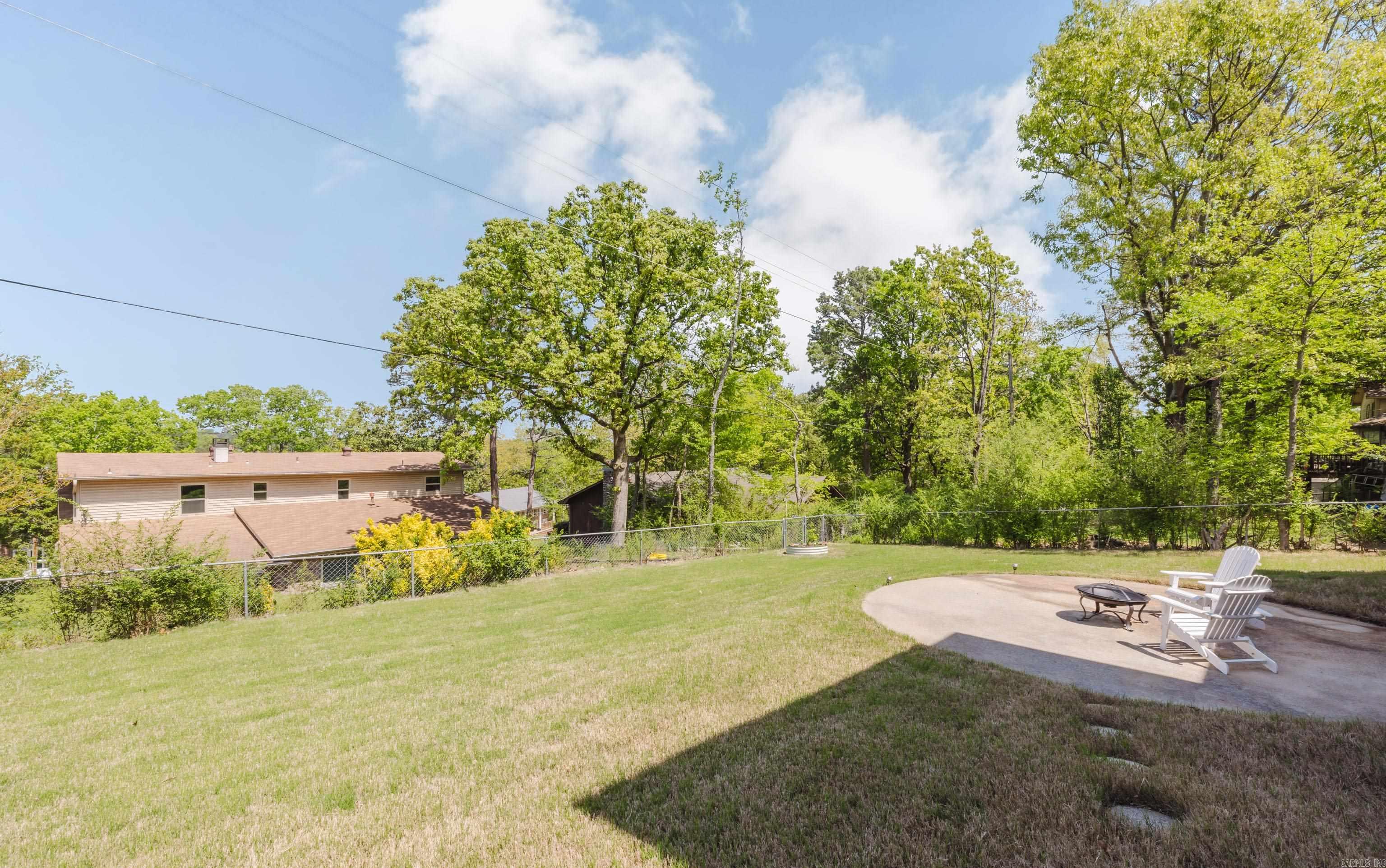 PLEASANT FOREST - Residential