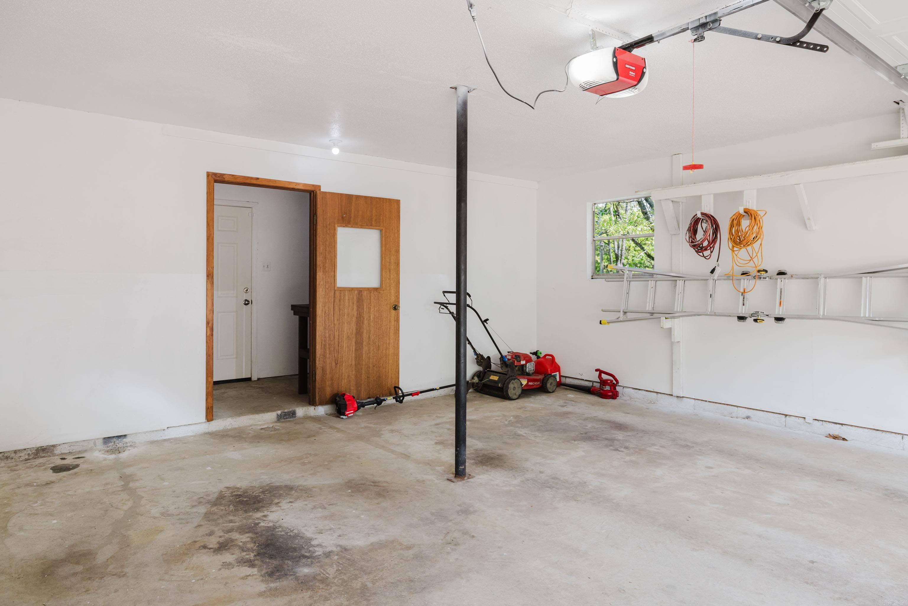 PLEASANT FOREST - Residential