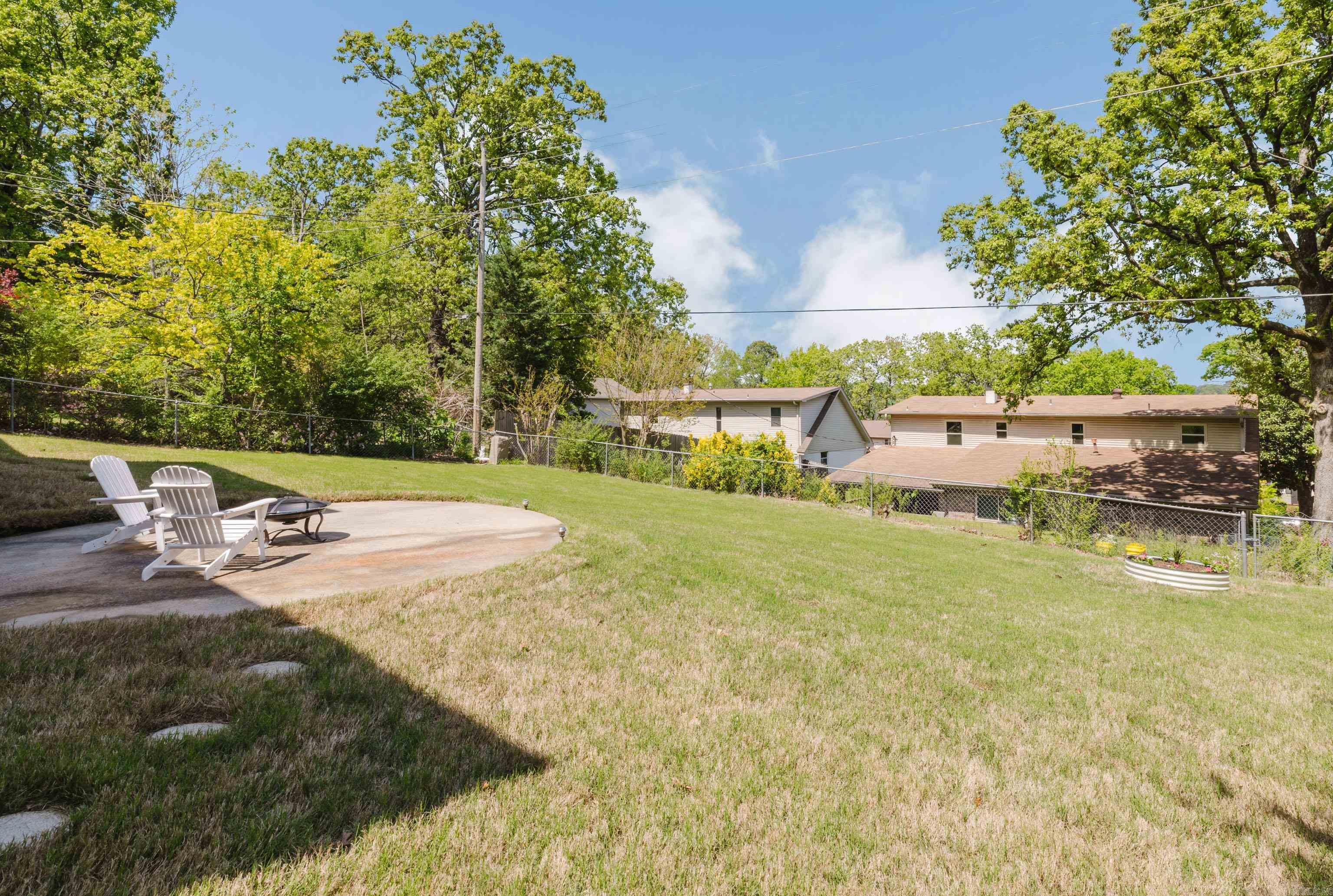 PLEASANT FOREST - Residential