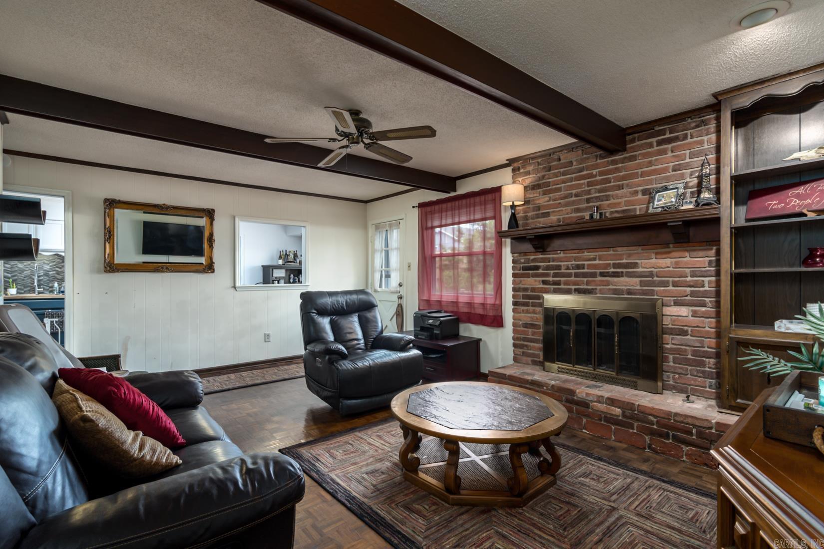 WALNUT VALLEY - Residential