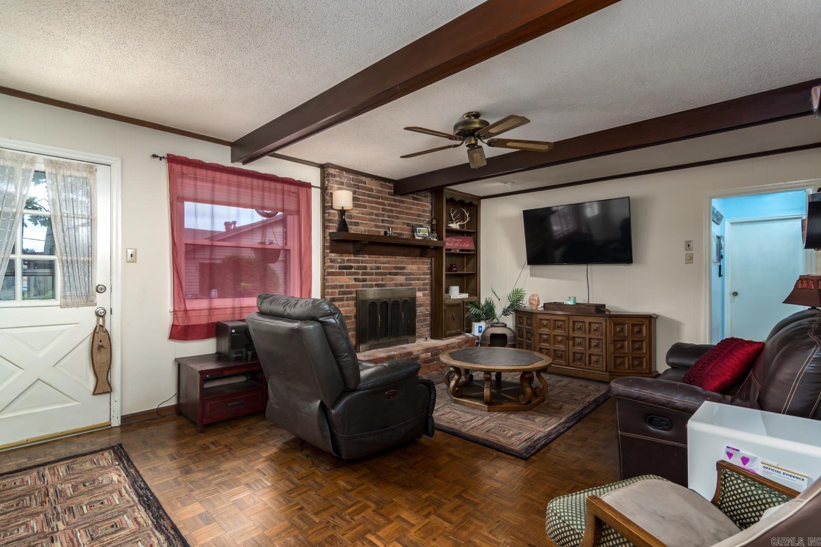 WALNUT VALLEY - Residential