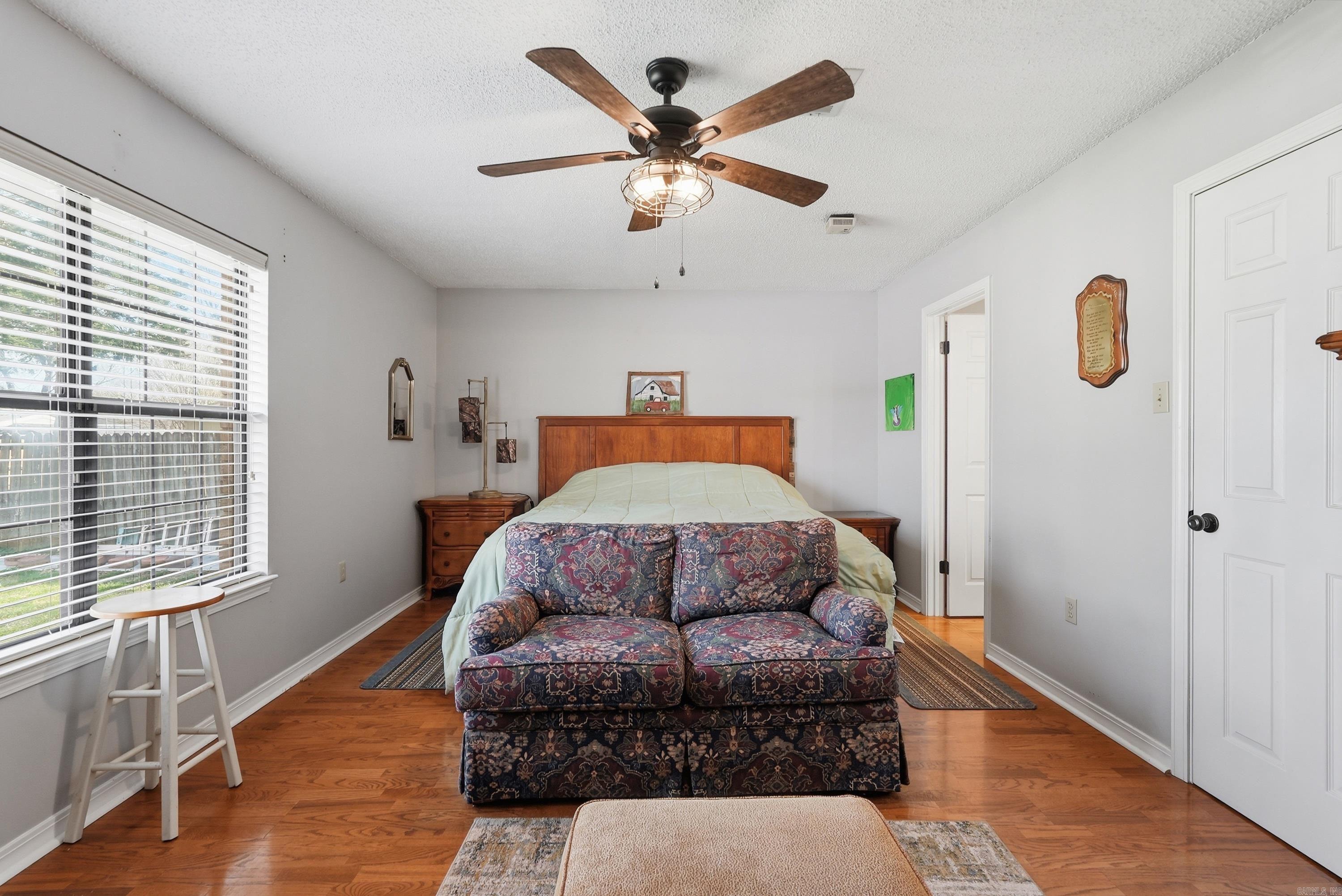 INDIAN MEADOWS - Residential