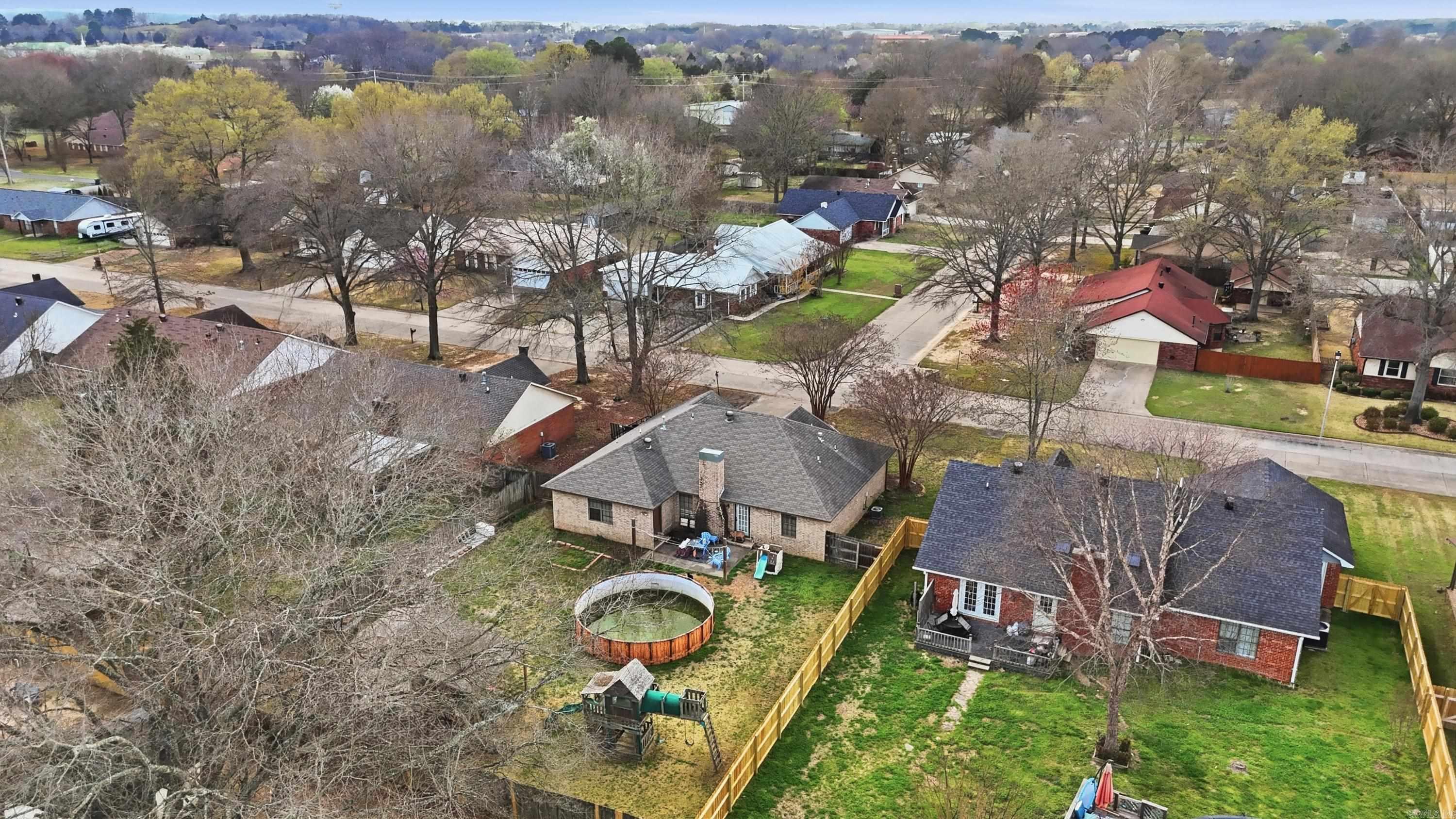 INDIAN MEADOWS - Residential