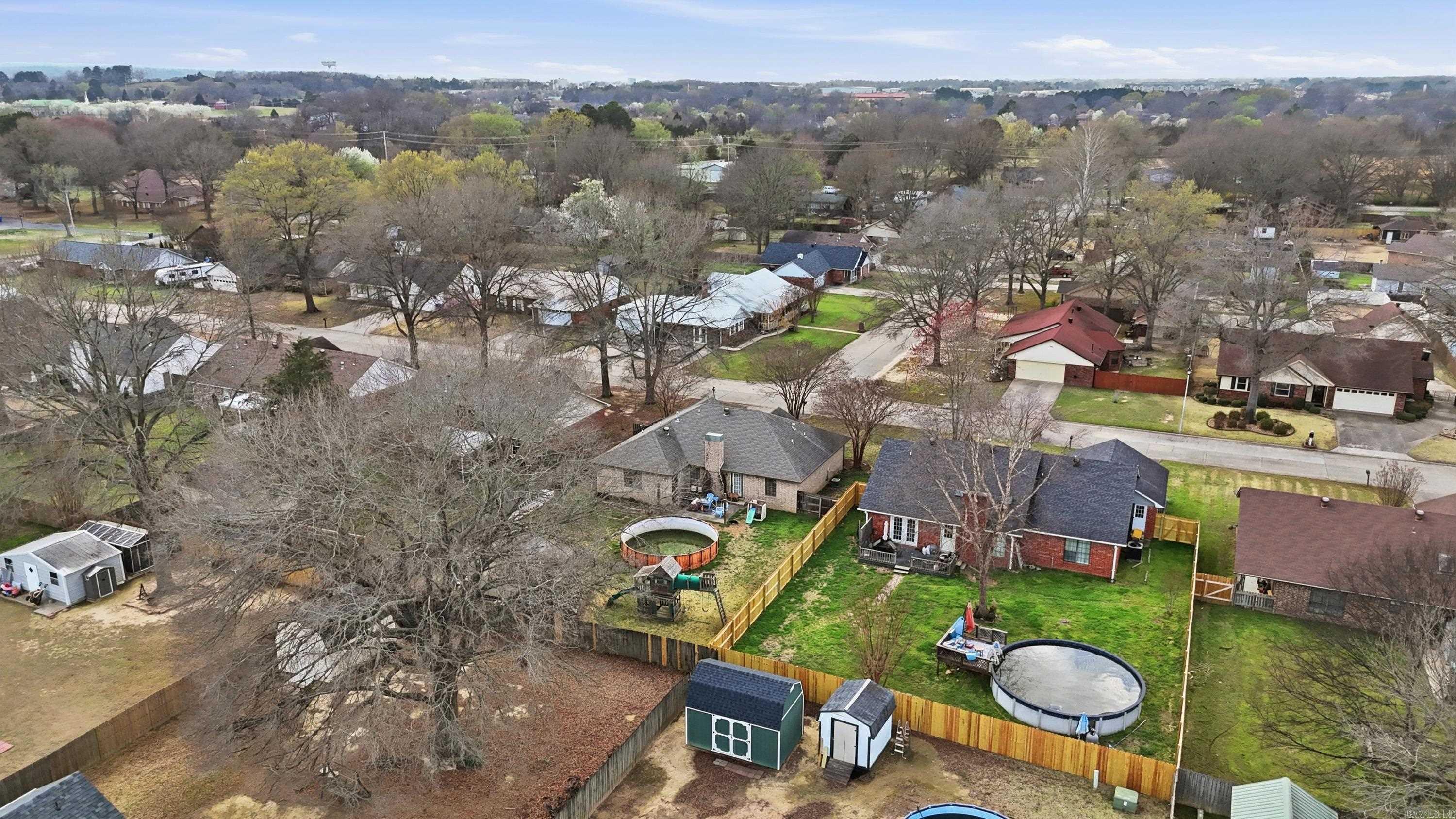 INDIAN MEADOWS - Residential