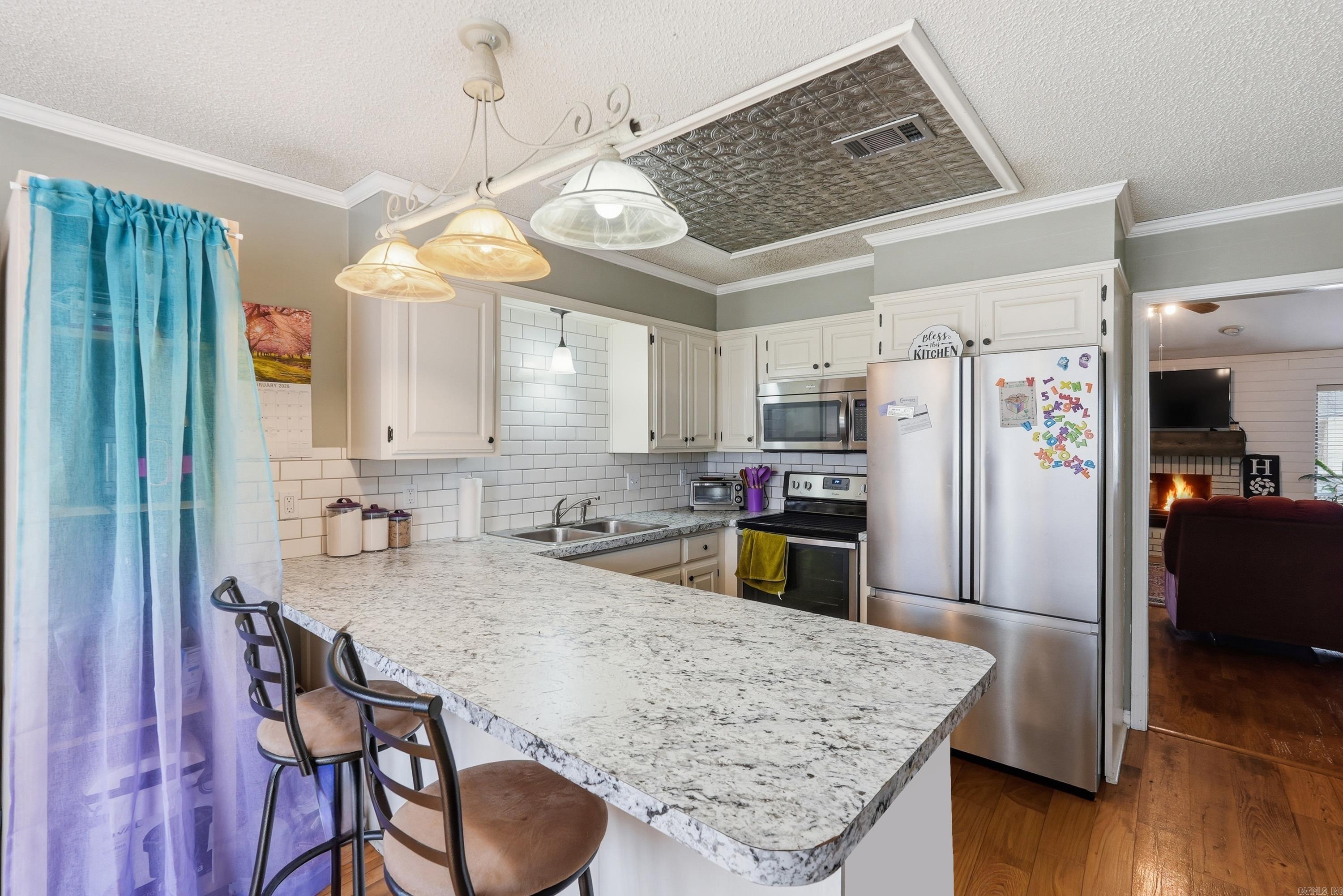 INDIAN MEADOWS - Residential