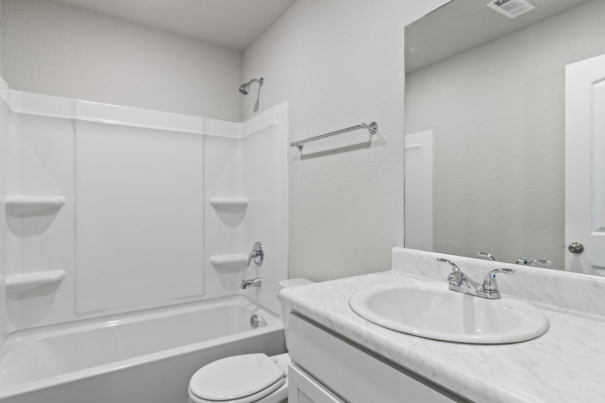 COUNTRY CLUB OF ARK THE - Residential