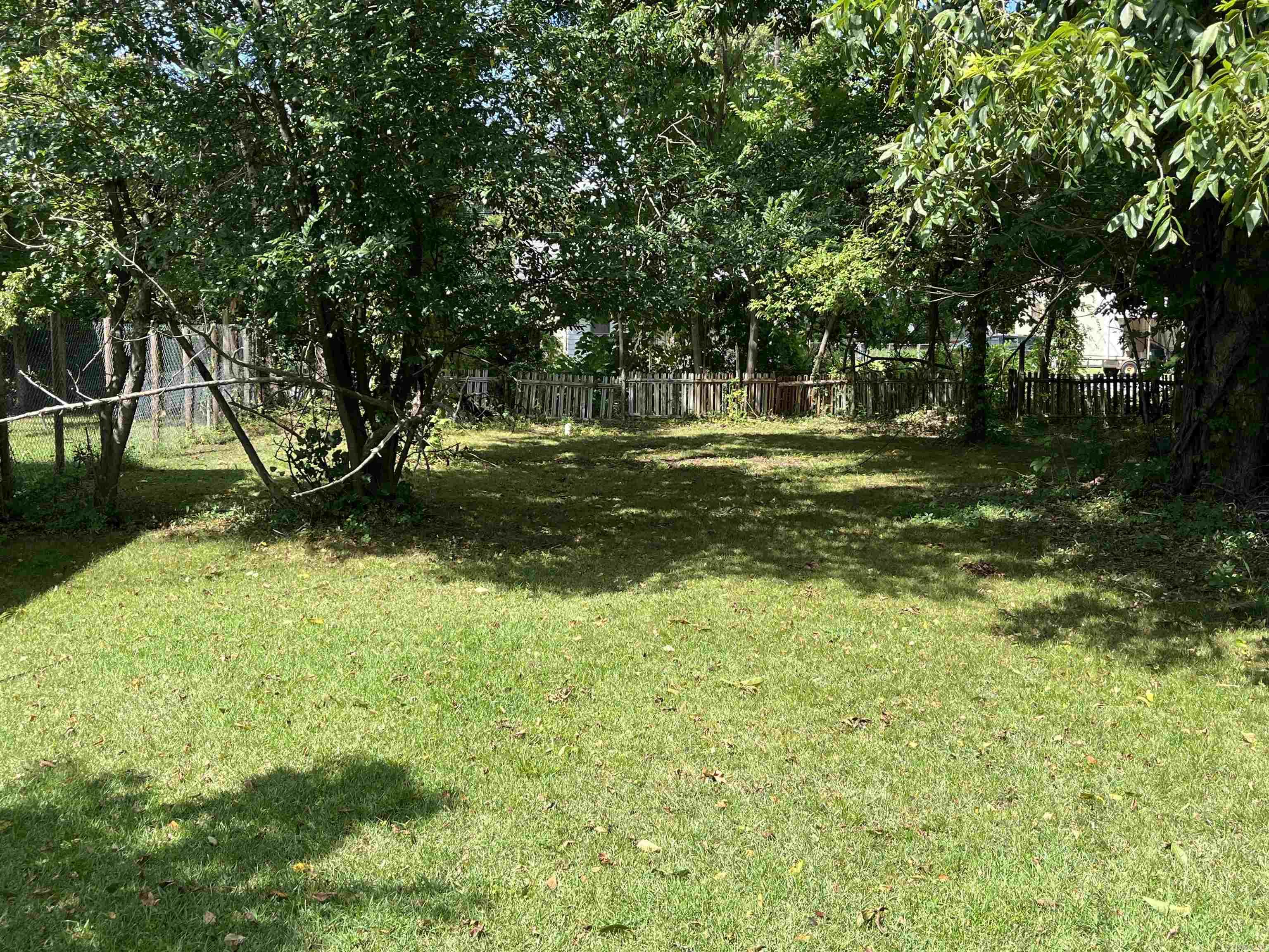 COCKRILL ADD S OF RR - Residential