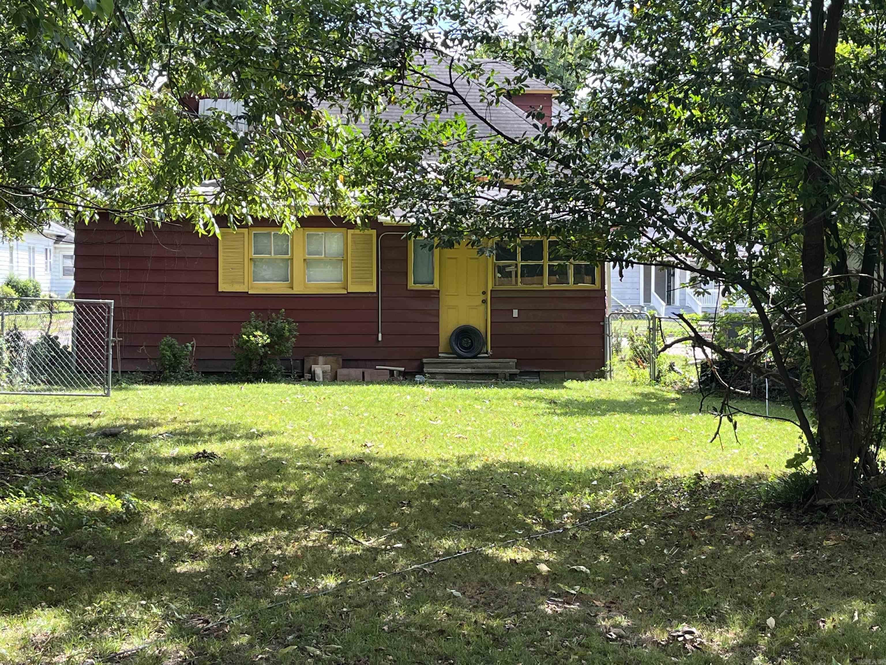 COCKRILL ADD S OF RR - Residential