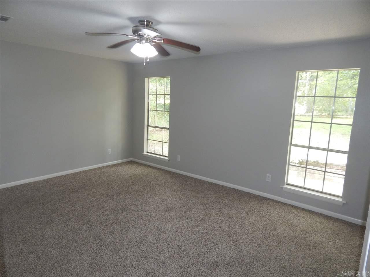 Lynnwood Acres - Residential