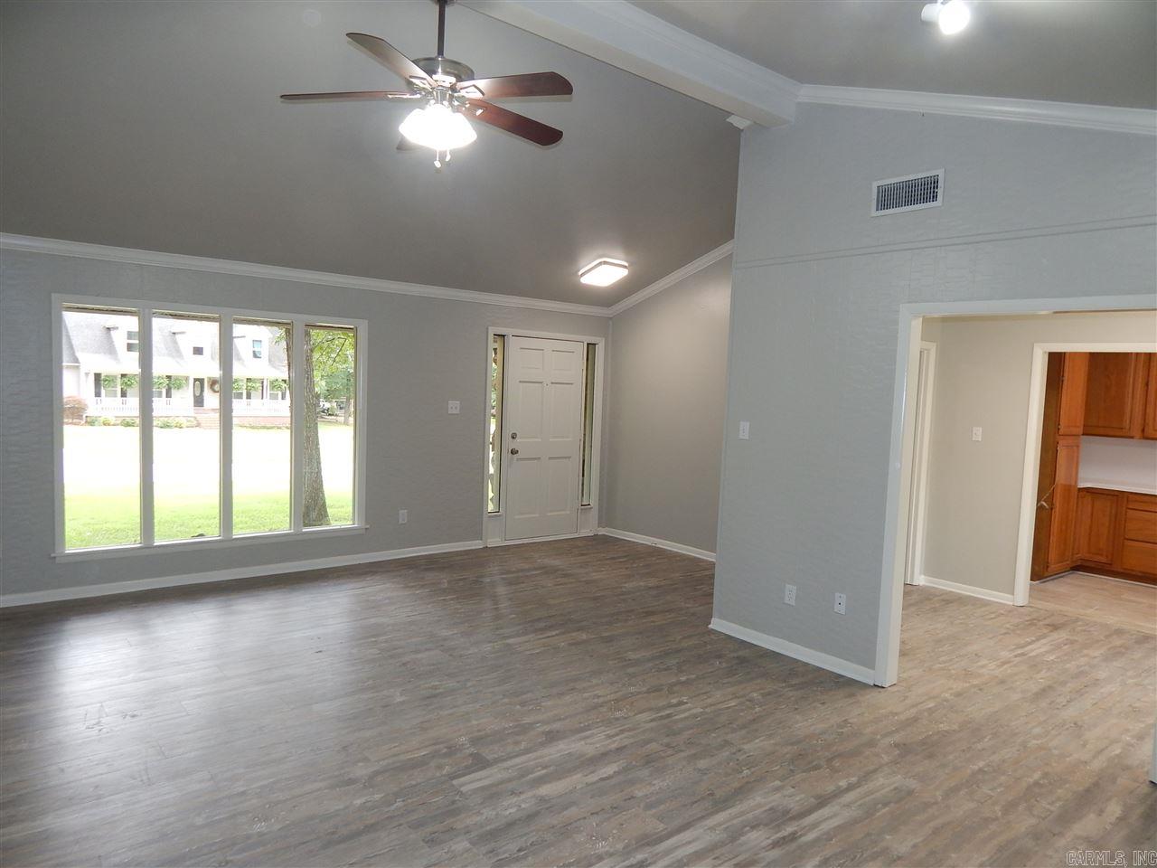 Lynnwood Acres - Residential