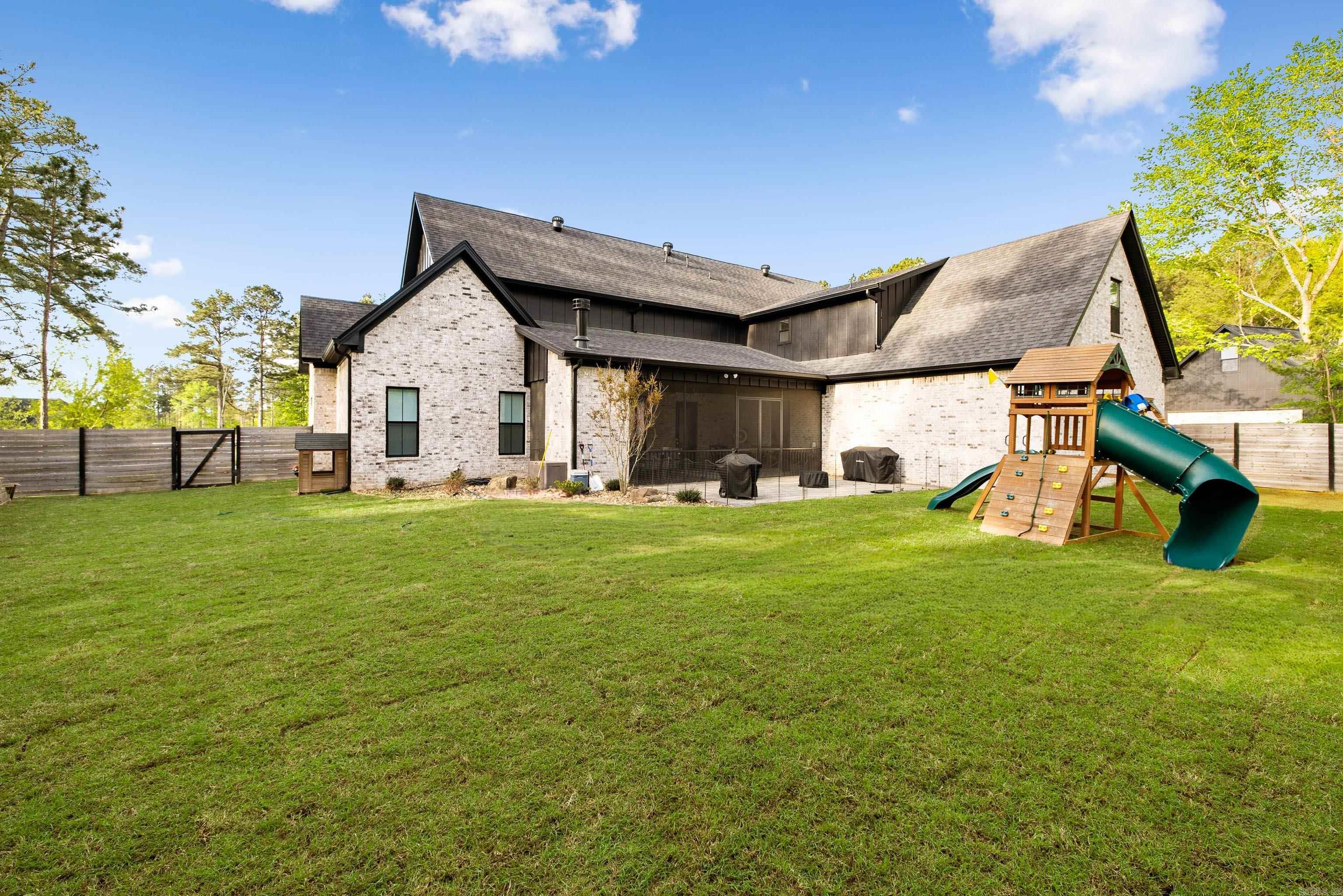 WESTRIDGE SUB - Residential