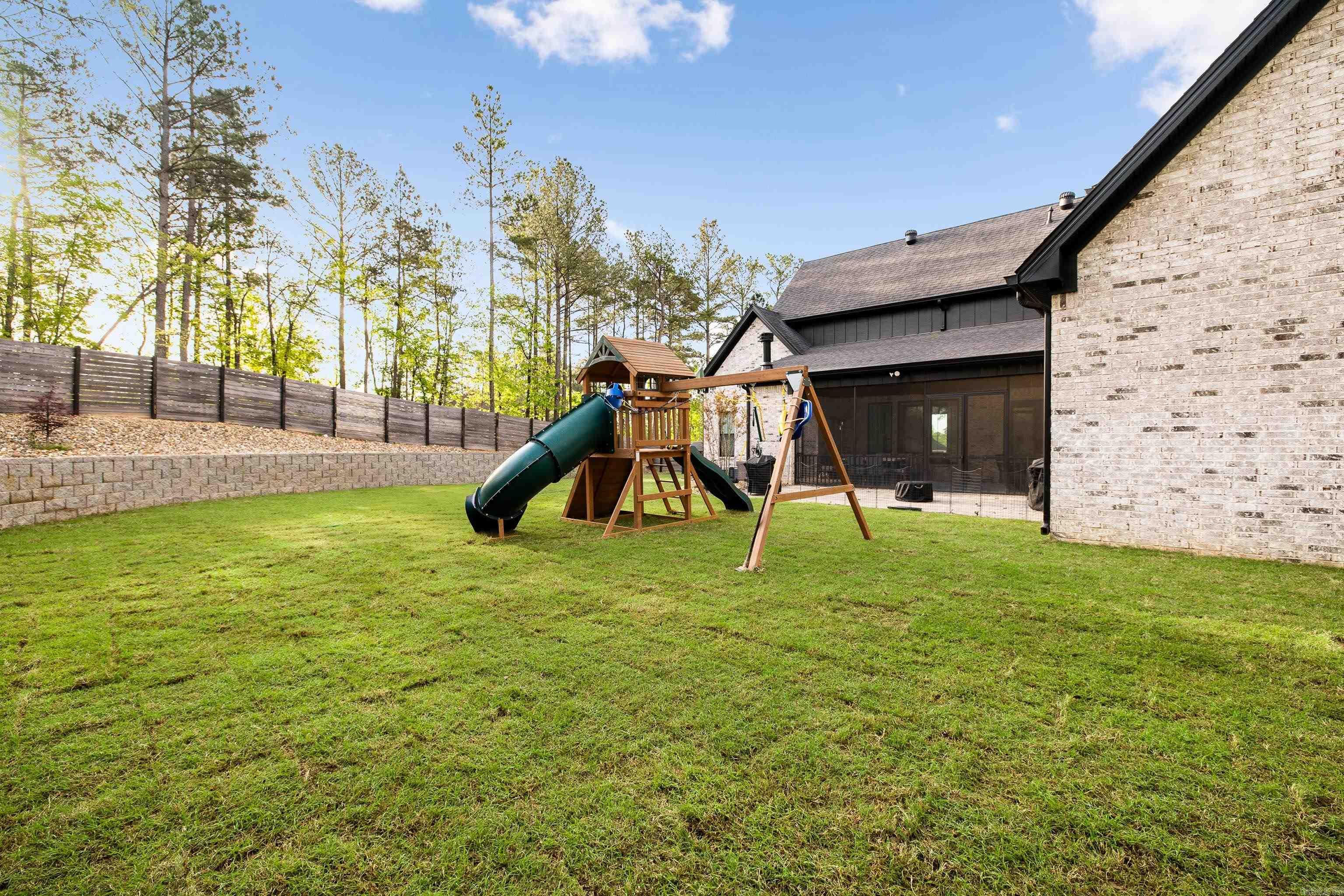 WESTRIDGE SUB - Residential