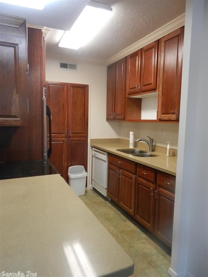 QUAPAW TOWERS HPR - Residential