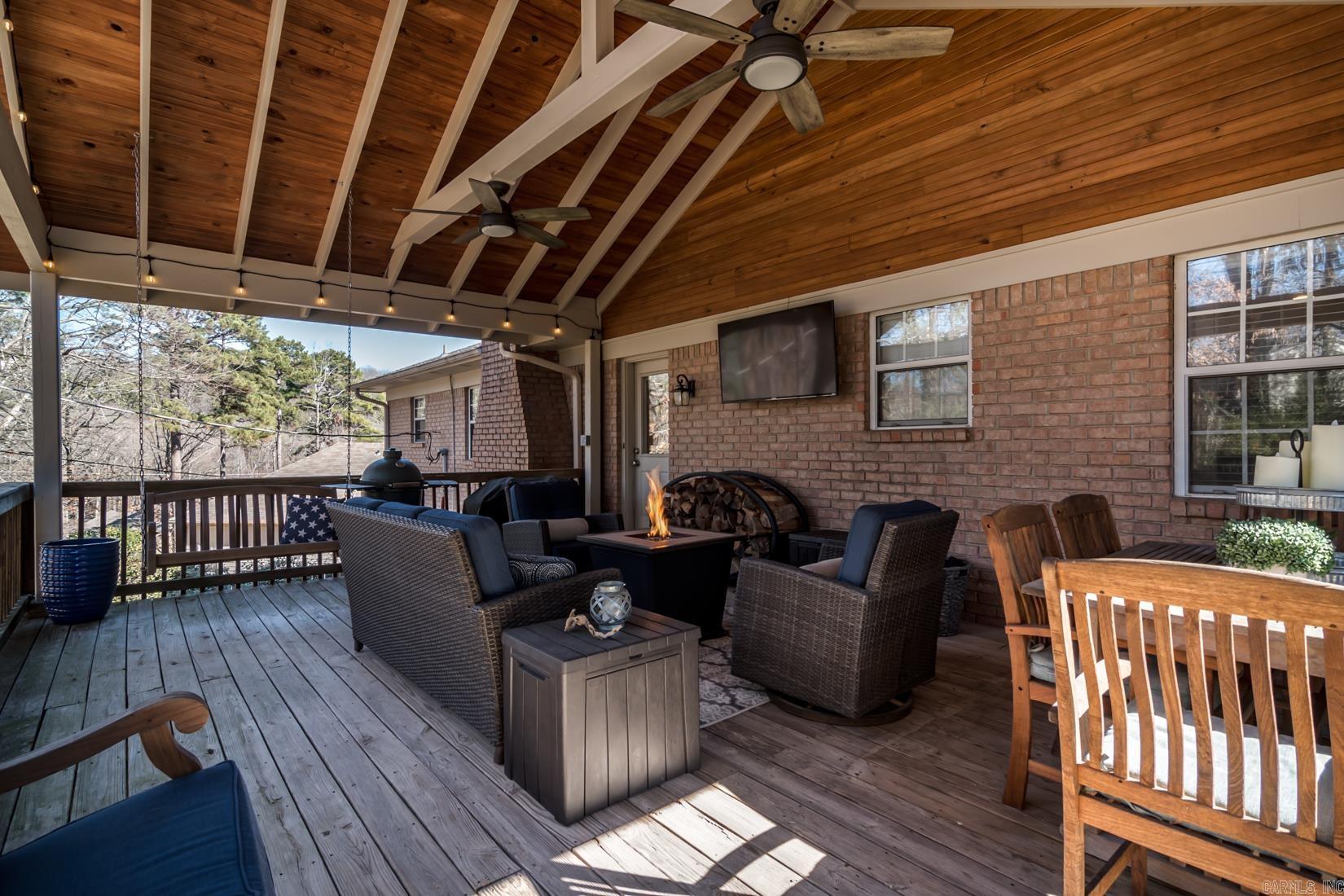 ST CHARLES ADDN - Residential